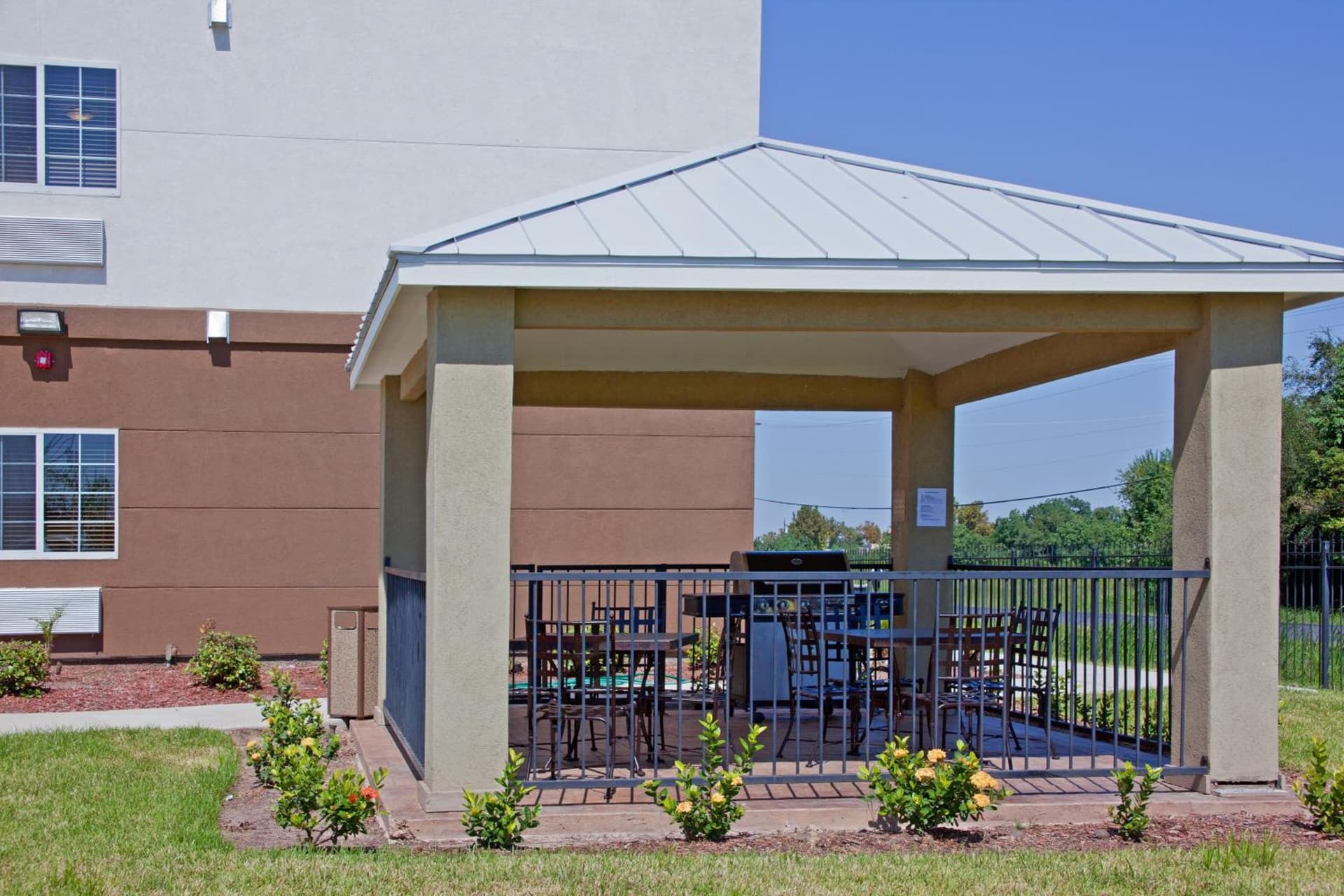 Candlewood Suites - Texas City by IHG interior in Texas City, TX — gallery photo 2