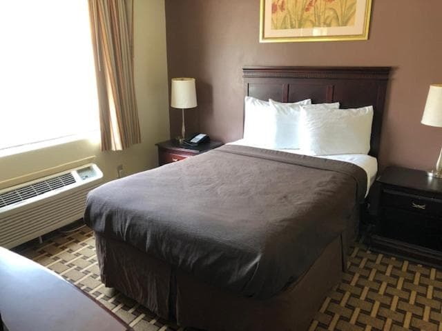 Americas Best Value Inn Athens property views in Athens, GA — gallery photo 3