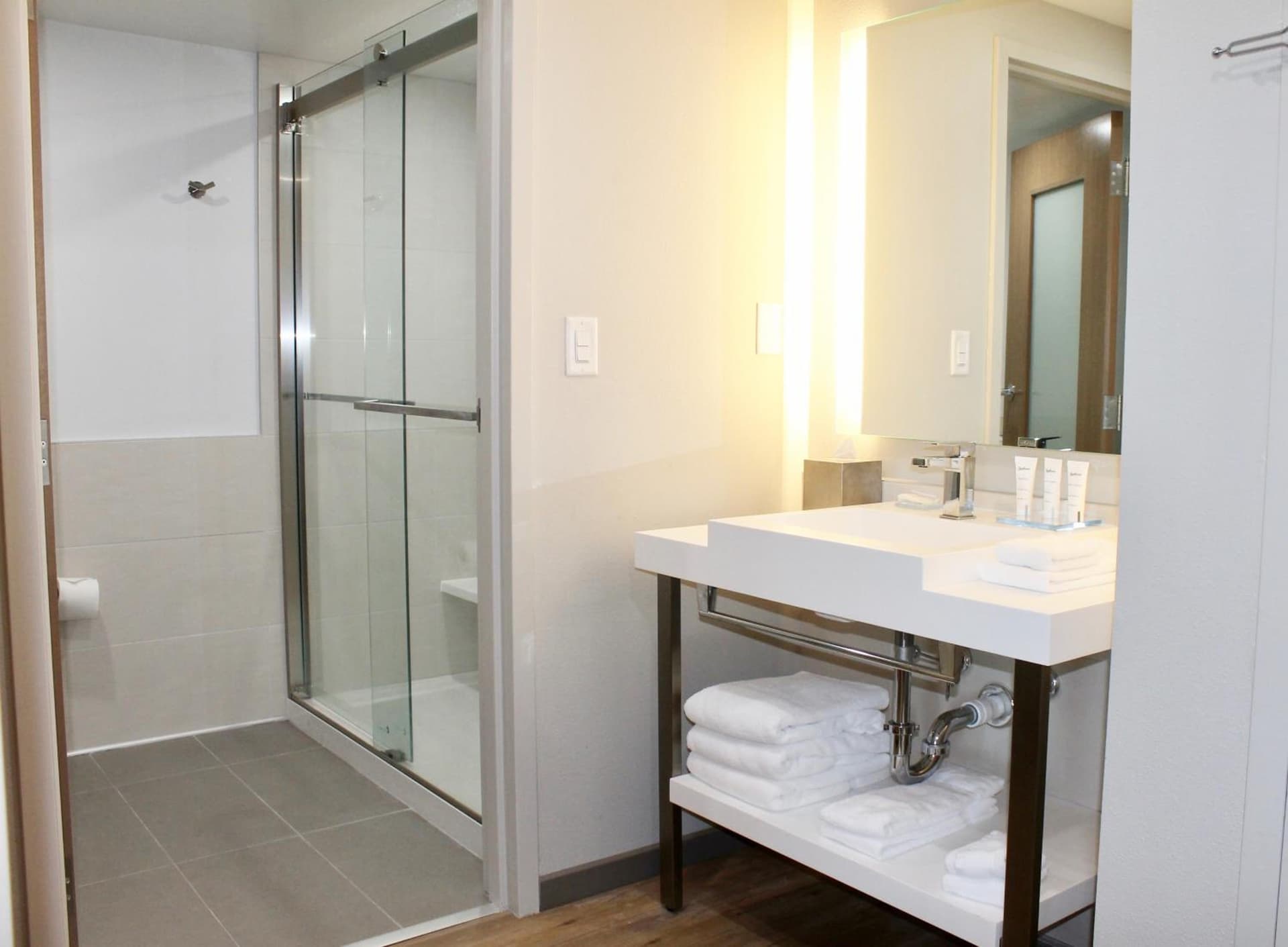 Oneida Casino Hotel gallery photo in Green Bay, WI — image 21