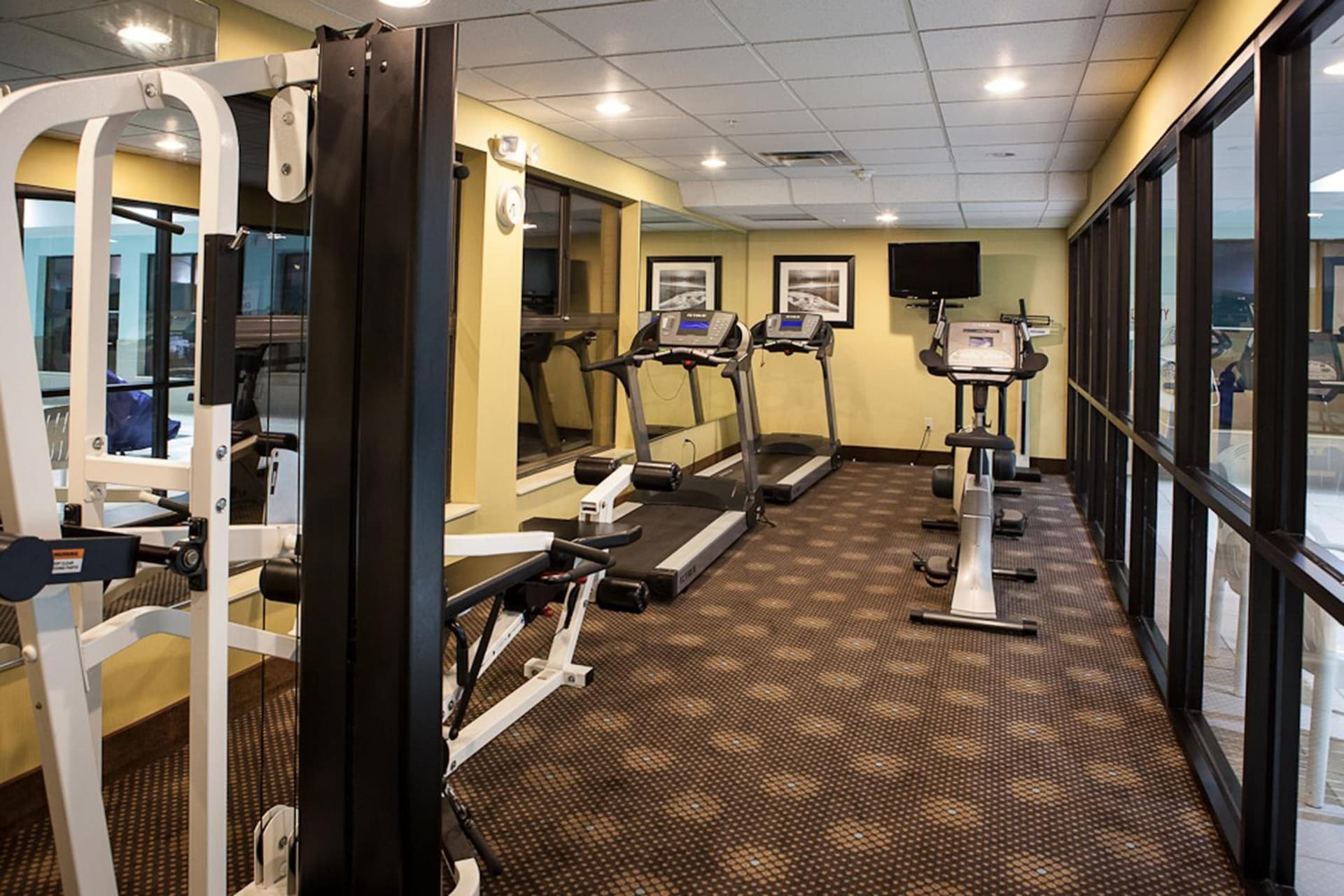Holiday Inn Express Hotel & Suites Canton by IHG gallery photo in Canton — image 36