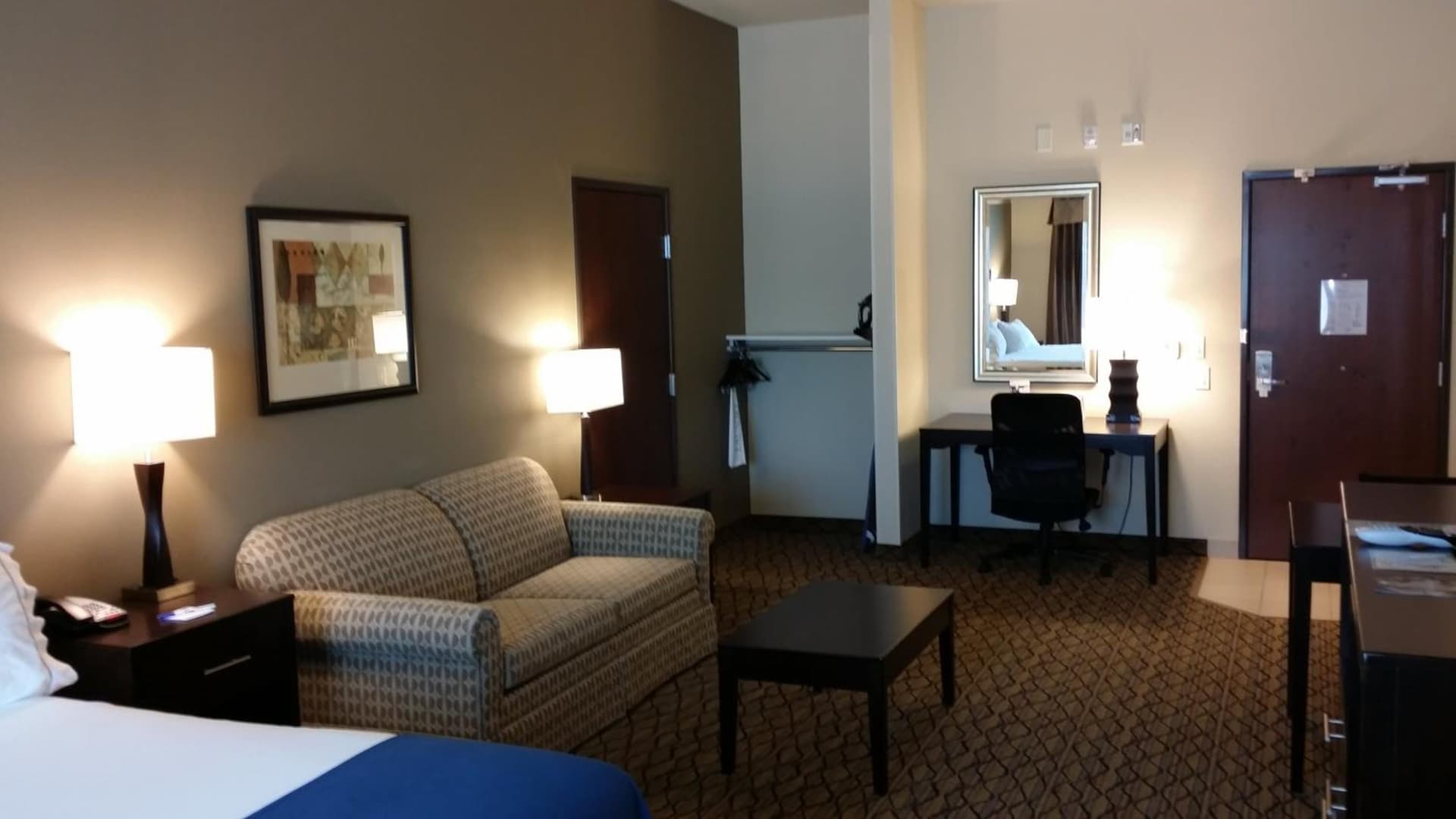 Holiday Inn Express & Suites Deming Mimbres Valley by IHG property views in Deming, NM — gallery photo 3