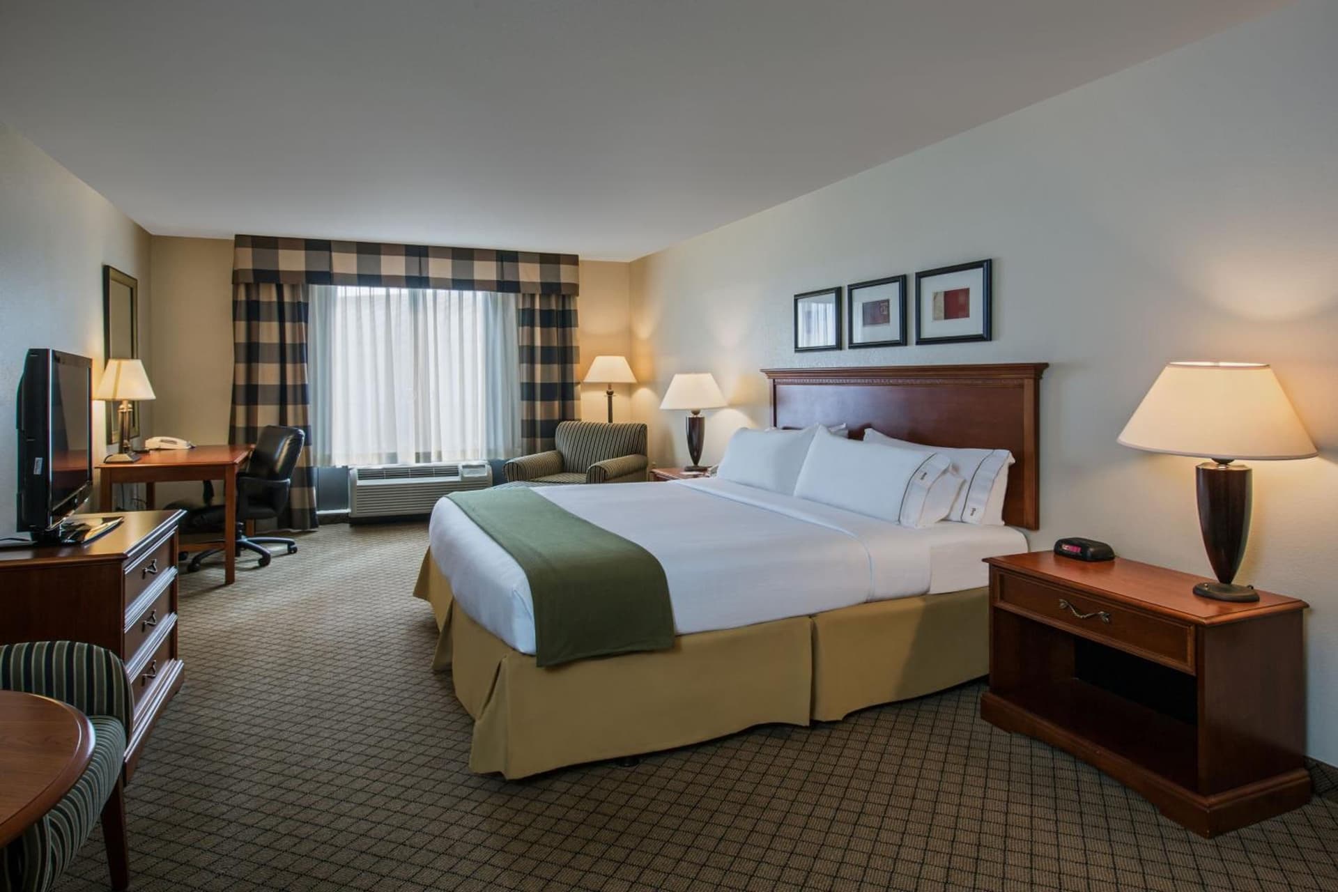 Holiday Inn Express Hotel & Suites Jackson - Flowood by IHG gallery photo in Flowood, MS — image 34