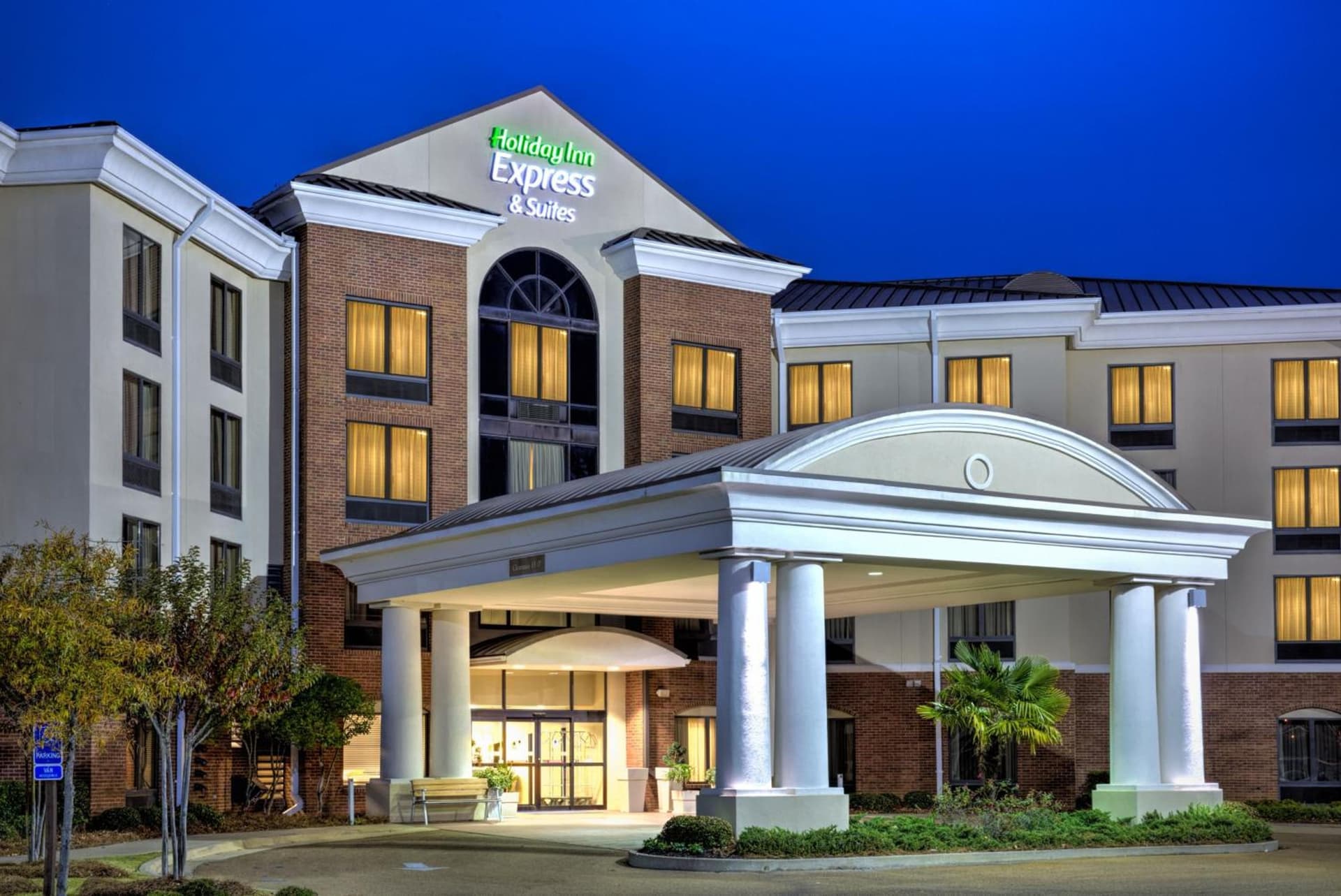 Holiday Inn Express Hotel & Suites Jackson - Flowood by IHG gallery photo in Flowood, MS — image 9