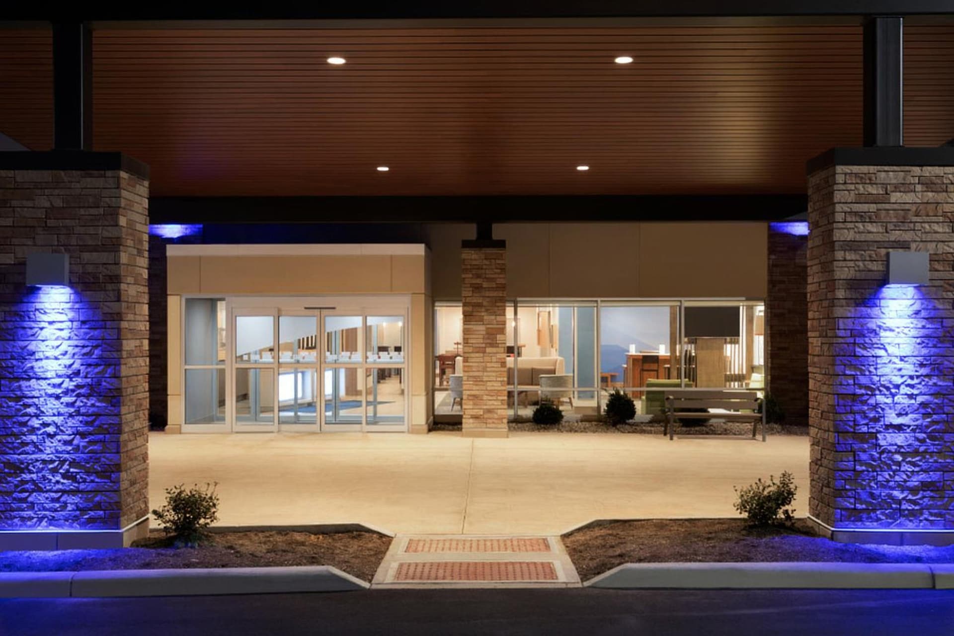 Holiday Inn Express & Suites - Cincinnati NE - Red Bank Road by IHG gallery photo in Cincinnati, OH — image 21