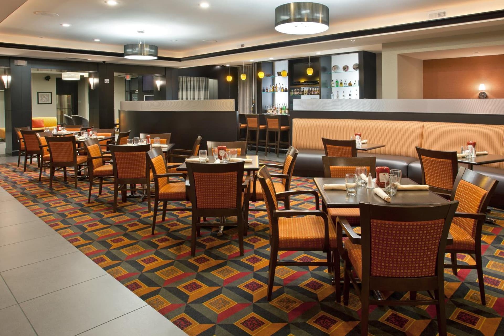 Holiday Inn Columbus-Hilliard by IHG interior in New Rome, OH — gallery photo 2