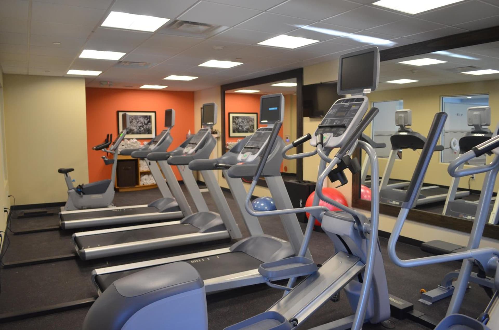 Holiday Inn Express & Suites Golden by IHG gallery photo in Golden, CO — image 23