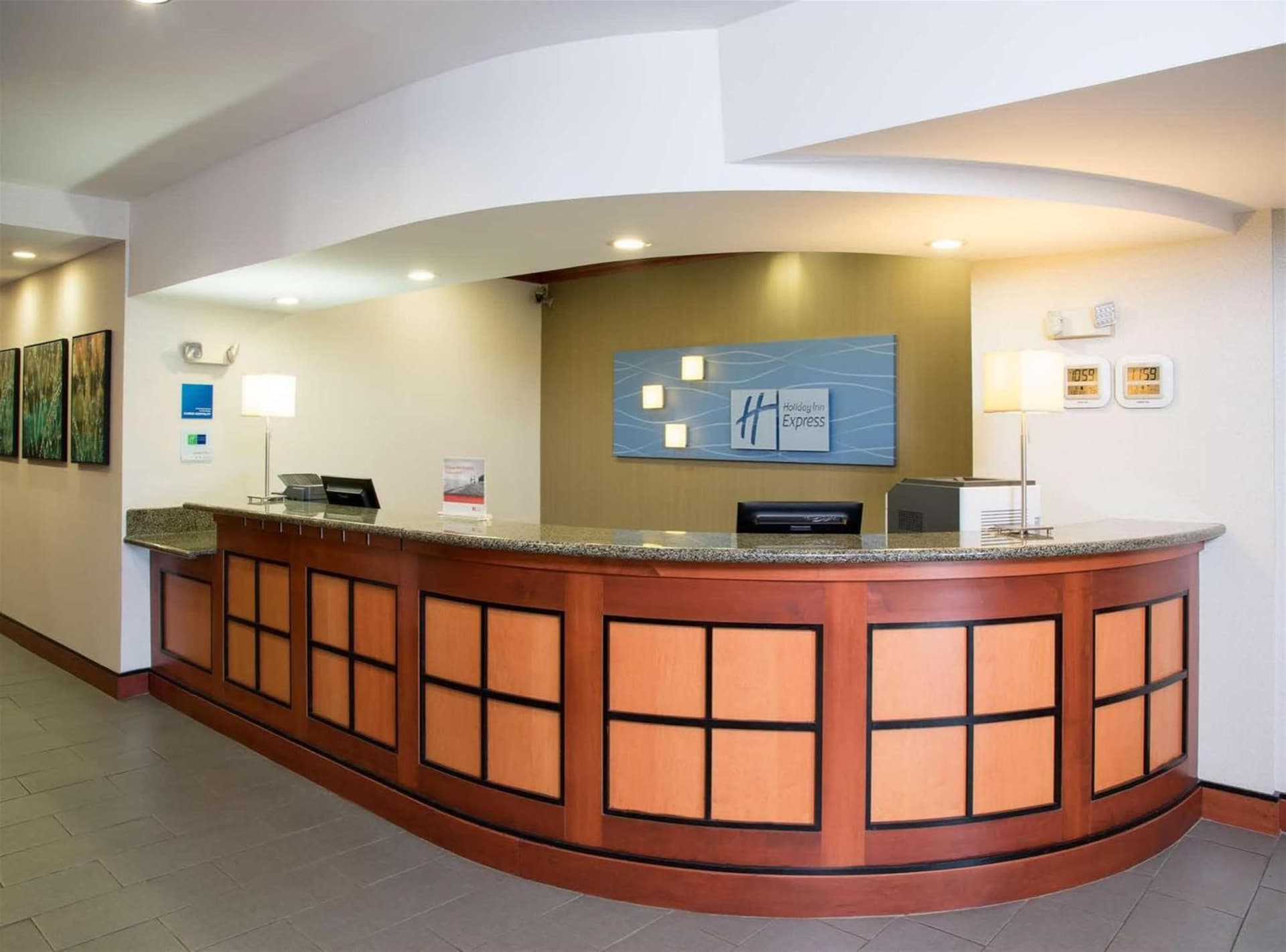 Holiday Inn Express & Suites Danville by IHG property views in Danville, IL — gallery photo 3