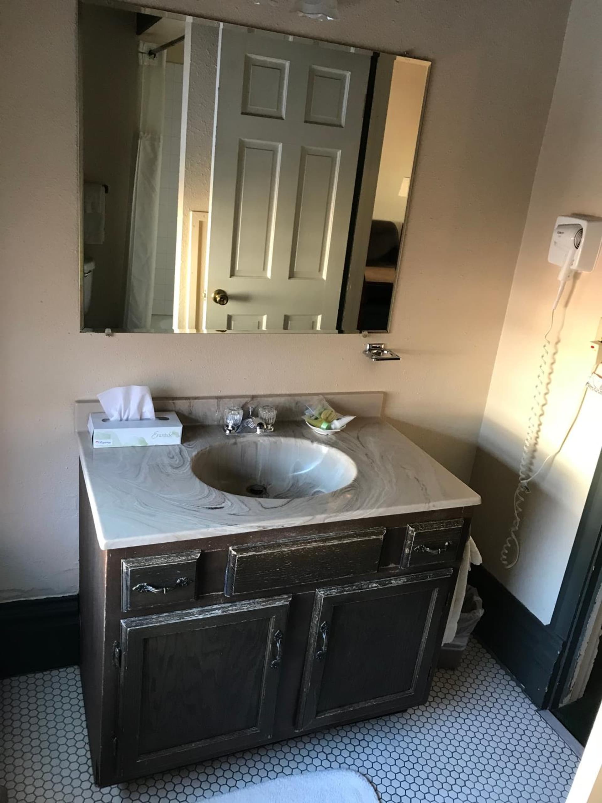 Historic Franklin Hotel property views in Deadwood, SD — gallery photo 3