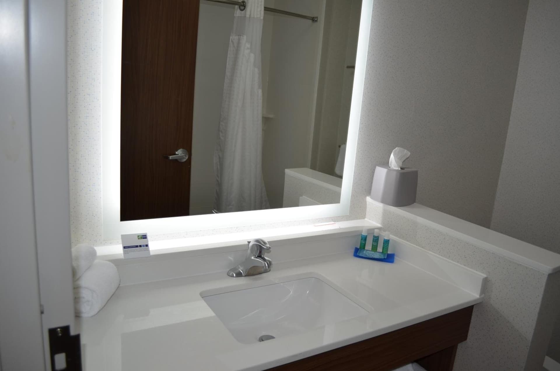 Holiday Inn Express & Suites - Charlotte NE - University Area by IHG gallery photo in Charlotte, NC — image 32