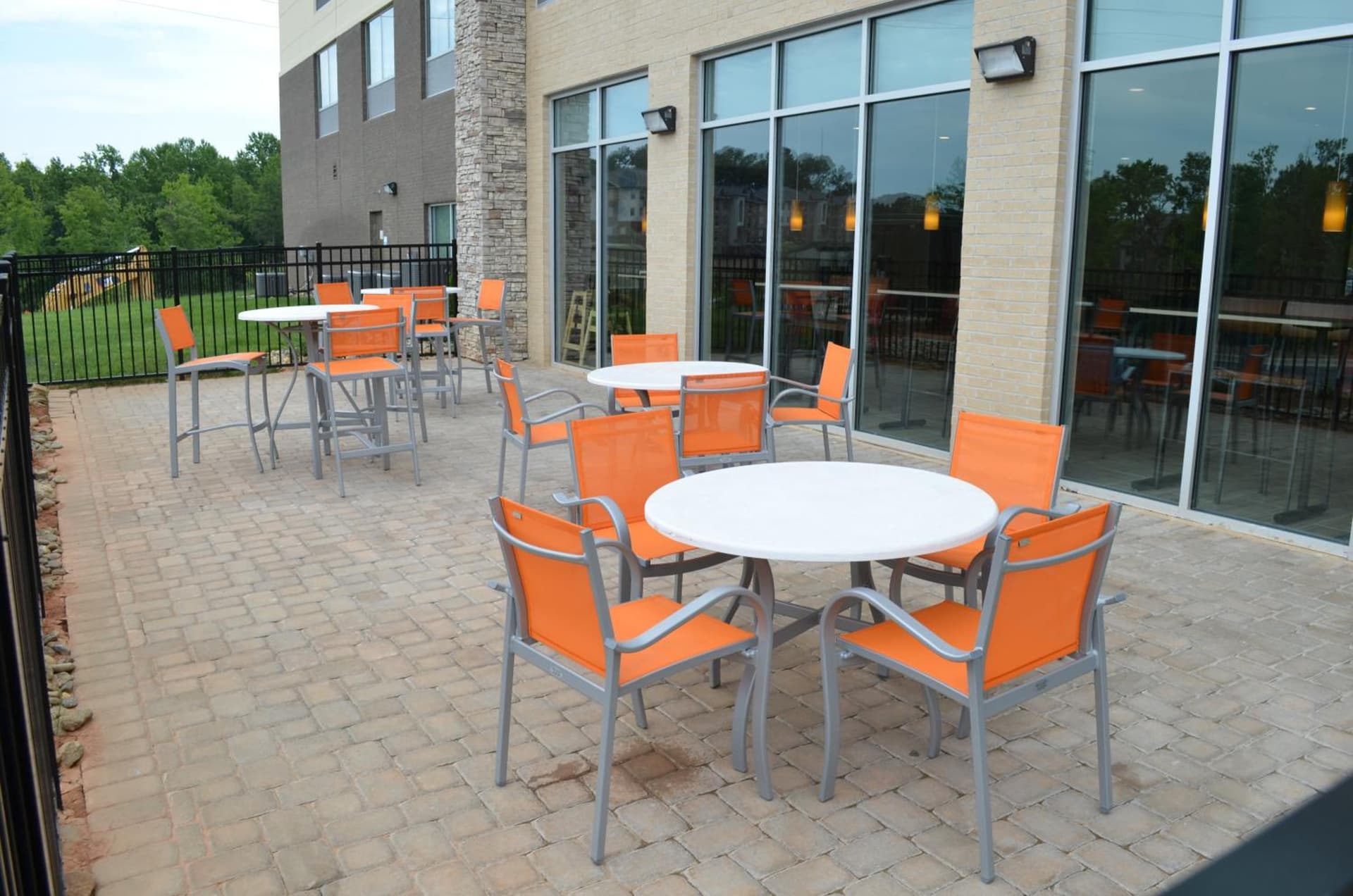 Holiday Inn Express & Suites - Charlotte NE - University Area by IHG gallery photo in Charlotte, NC — image 27
