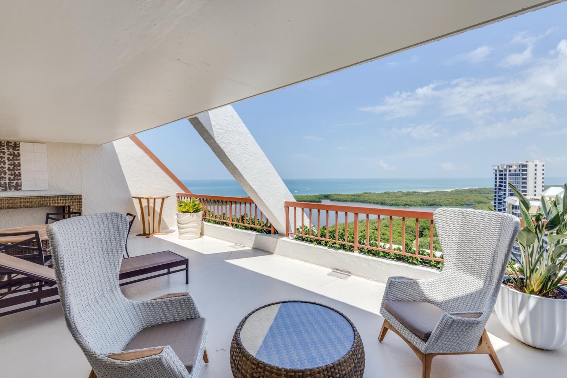 Naples Grande Beach Resort gallery photo in Naples, FL — image 26