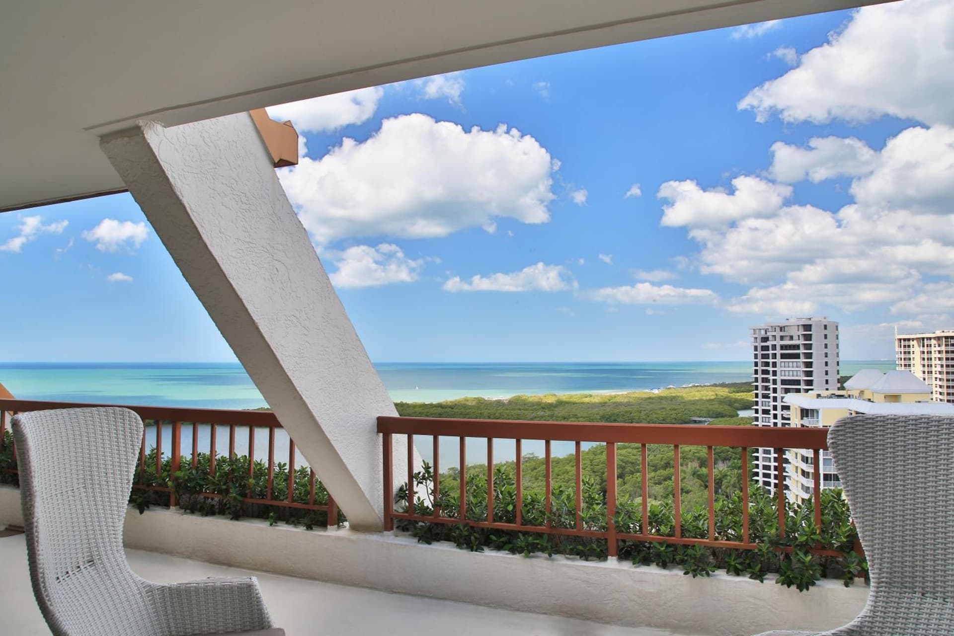Naples Grande Beach Resort gallery photo in Naples, FL — image 56