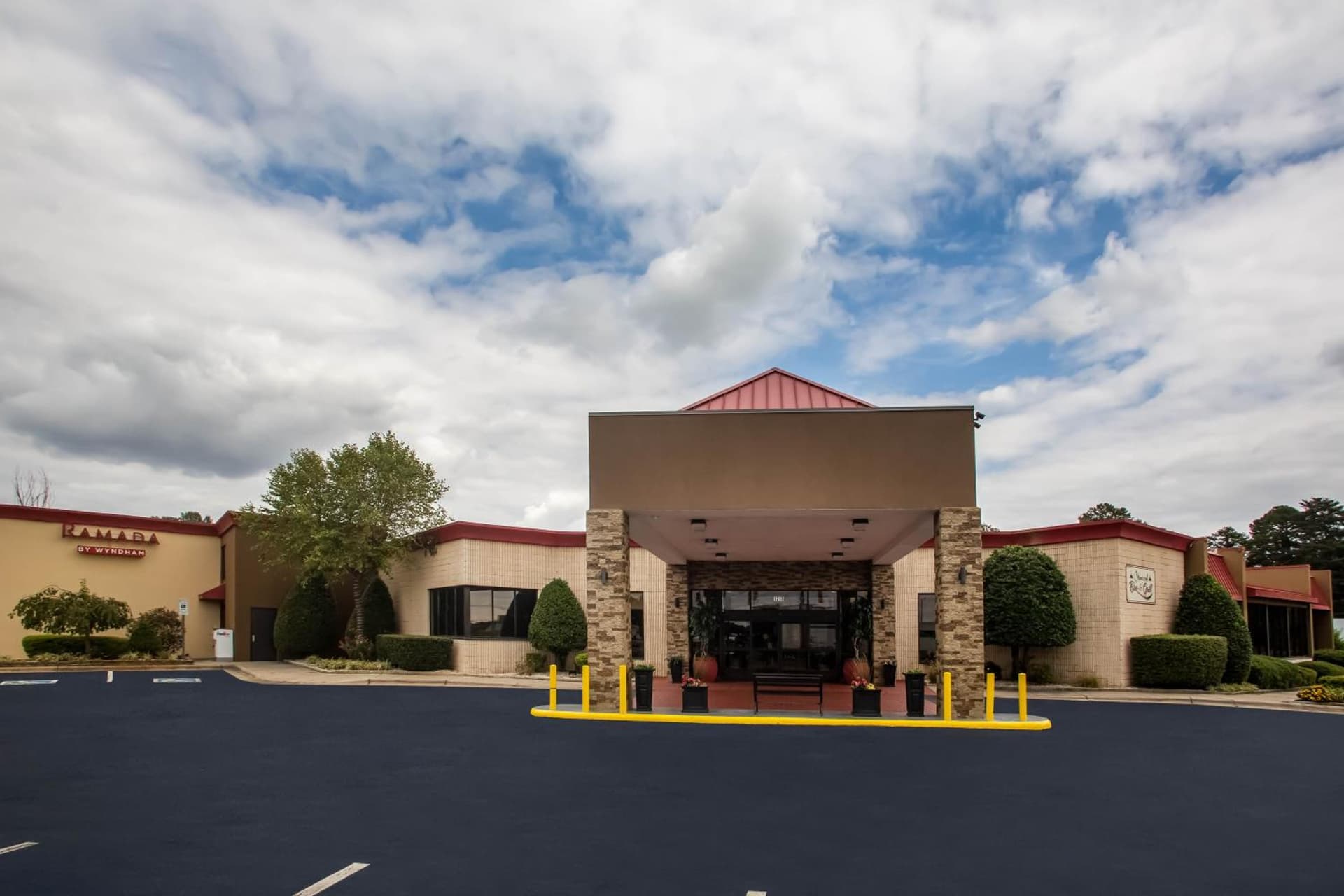 Sonesta Select Hotels Statesville gallery photo in Statesville, NC — image 42