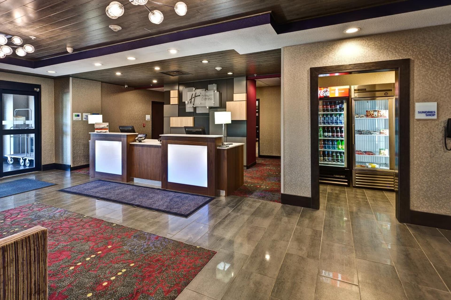 Holiday Inn Express Hutchison by IHG property views in Hutchinson, KS — gallery photo 3
