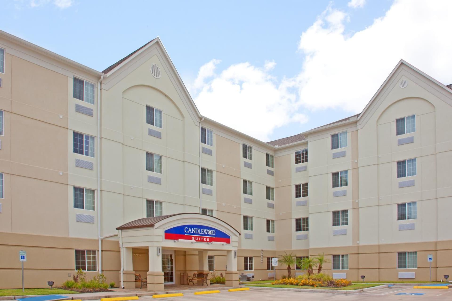 Candlewood Suites Houston Medical Center by IHG featured exterior or lobby in Houston, TX — similar hotel