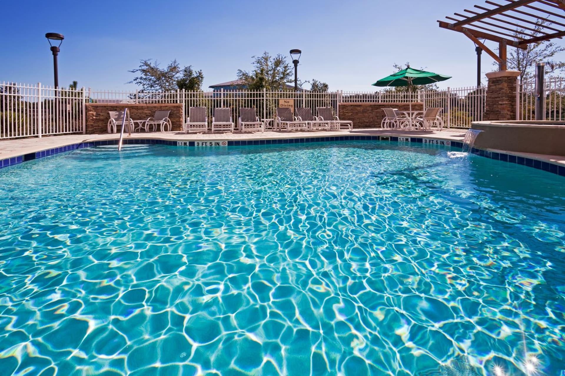 Hotel Indigo Jacksonville-Deerwood Park by IHG gallery photo in Jacksonville, FL — image 42