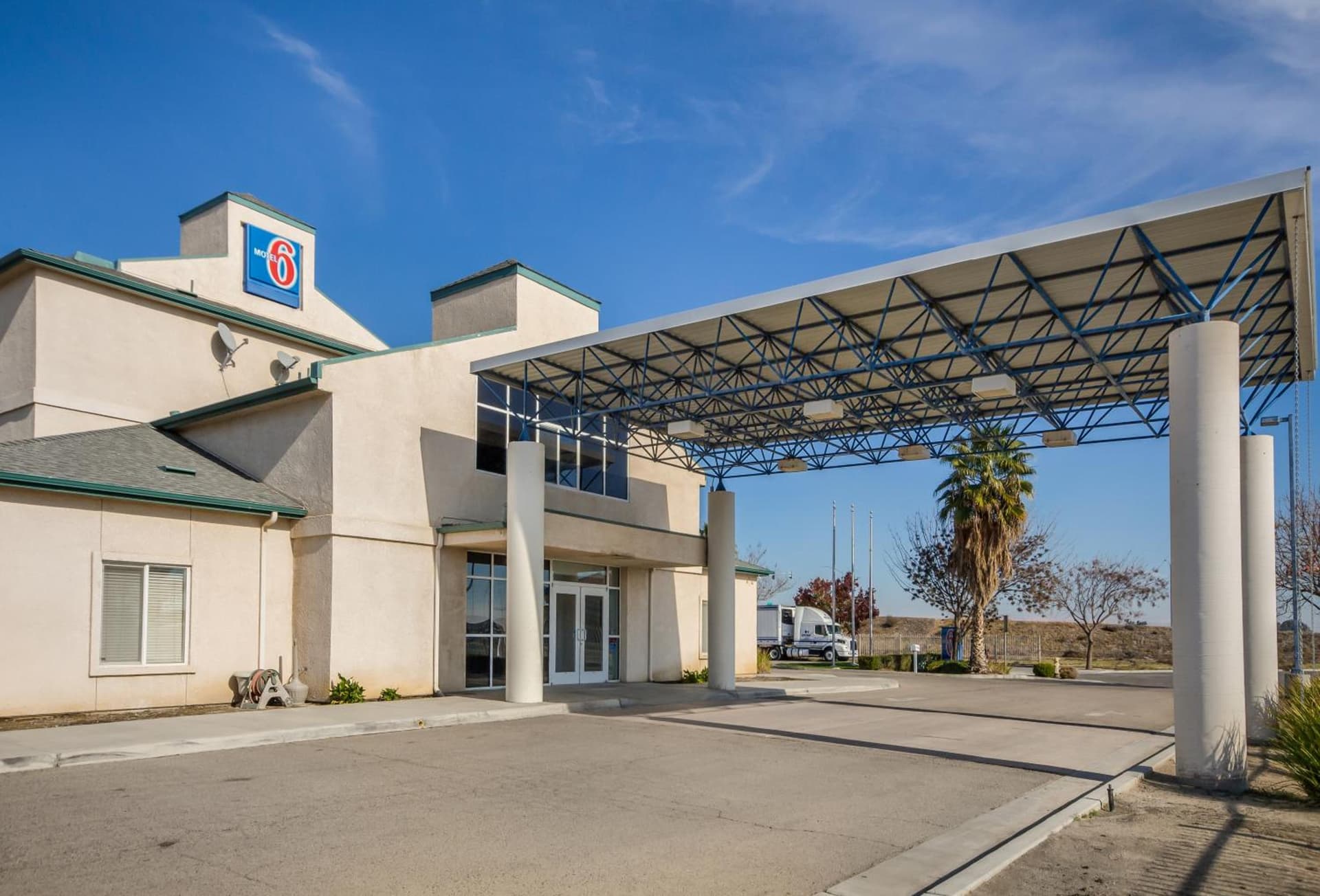 Howard Johnson by Wyndham Lemoore Near Naval Air Station gallery photo in Lemoore, CA — image 37