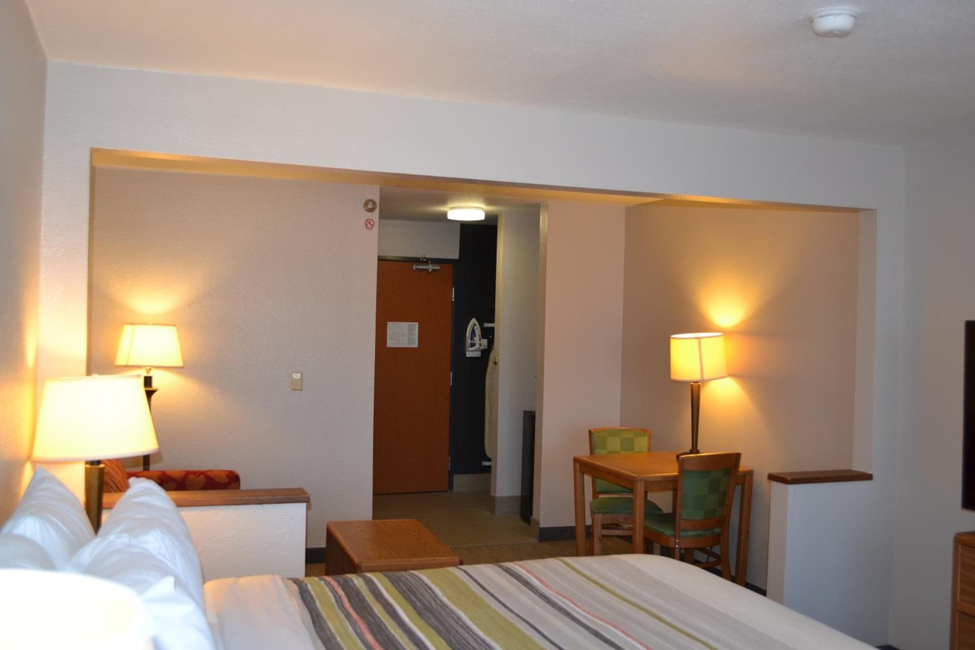 Country Inn & Suites by Radisson, Fairview Heights, IL gallery photo in Fairview Heights, IL — image 45