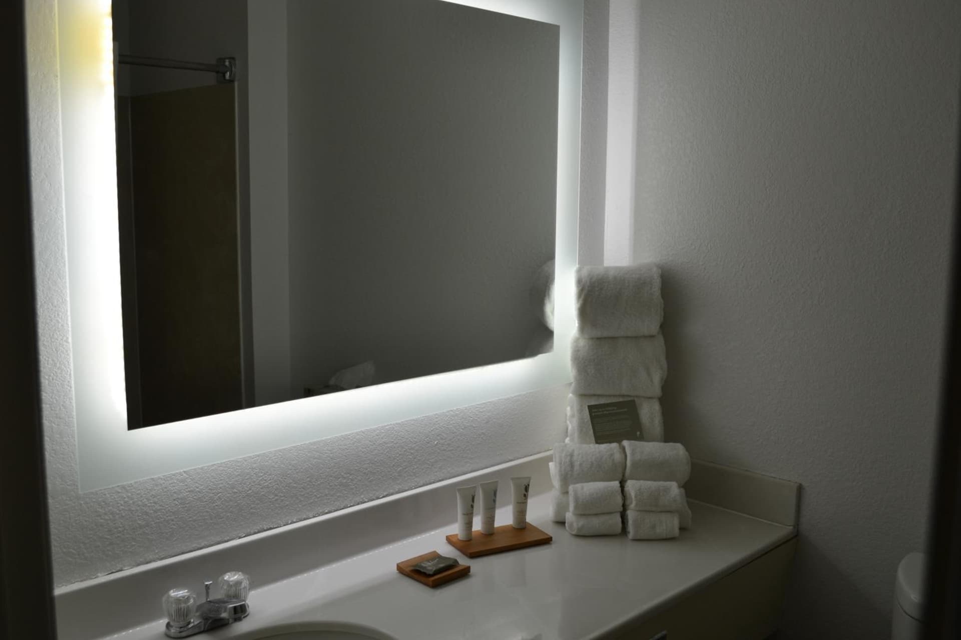 Country Inn & Suites by Radisson, Fairview Heights, IL gallery photo in Fairview Heights, IL — image 25
