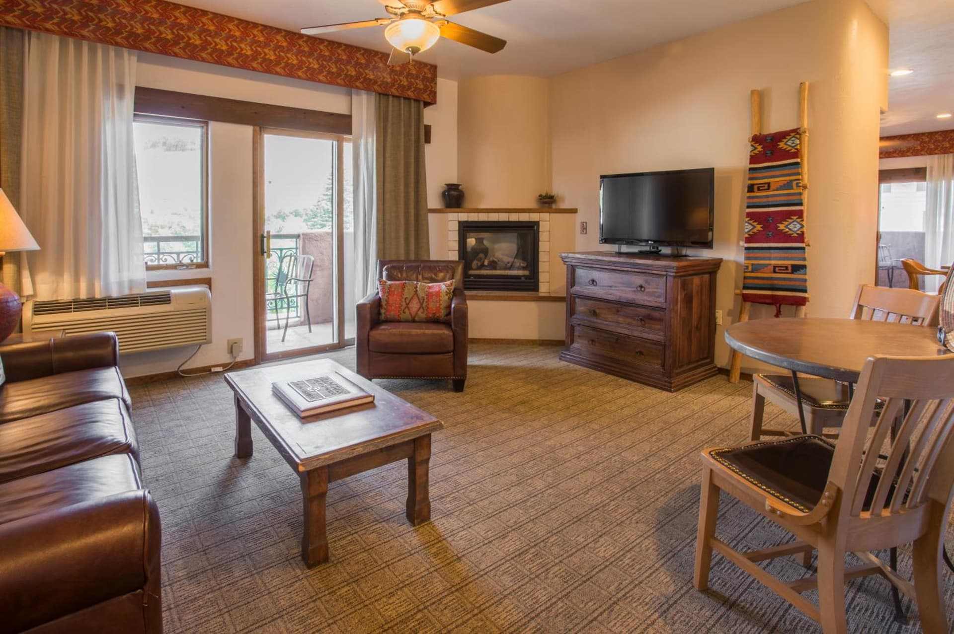 Table Mountain Inn gallery photo in Golden, CO — image 32