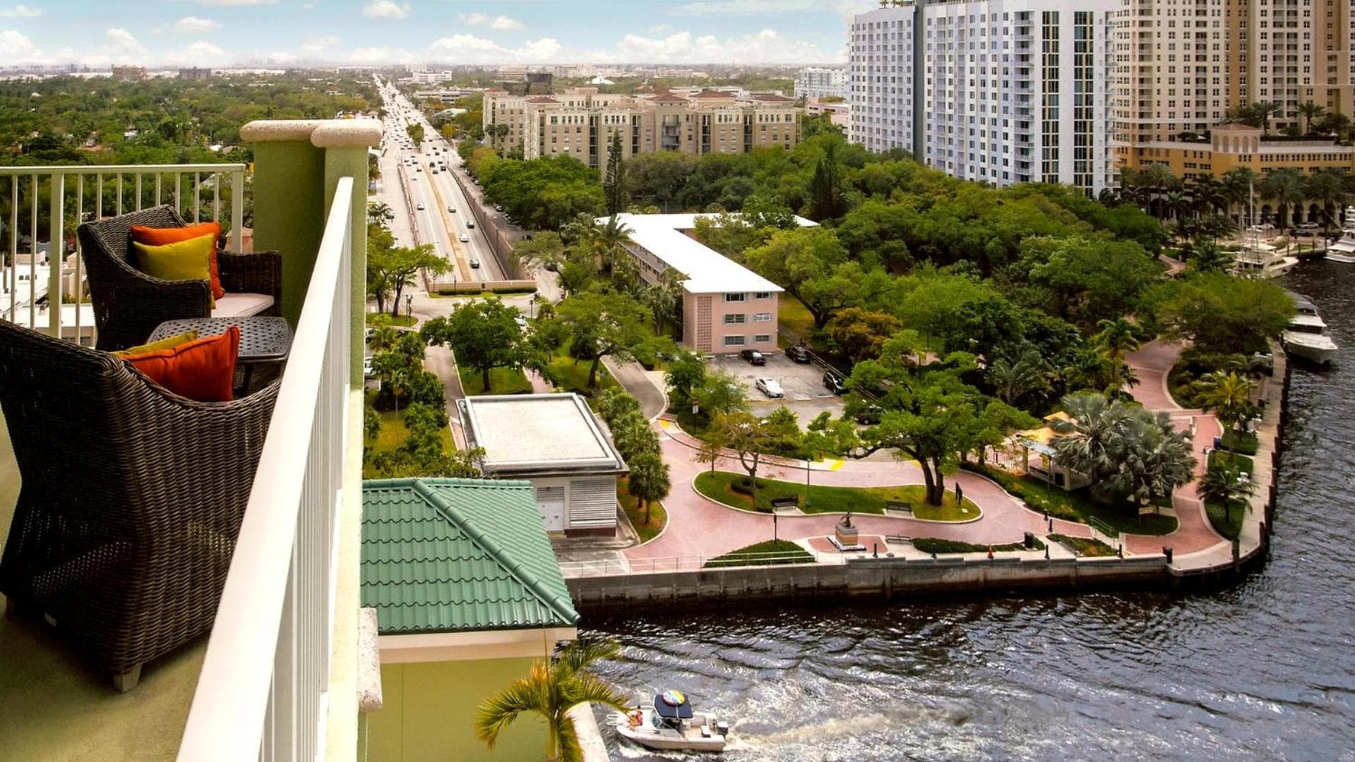 Riverside Hotel property views in Fort Lauderdale, FL — gallery photo 3