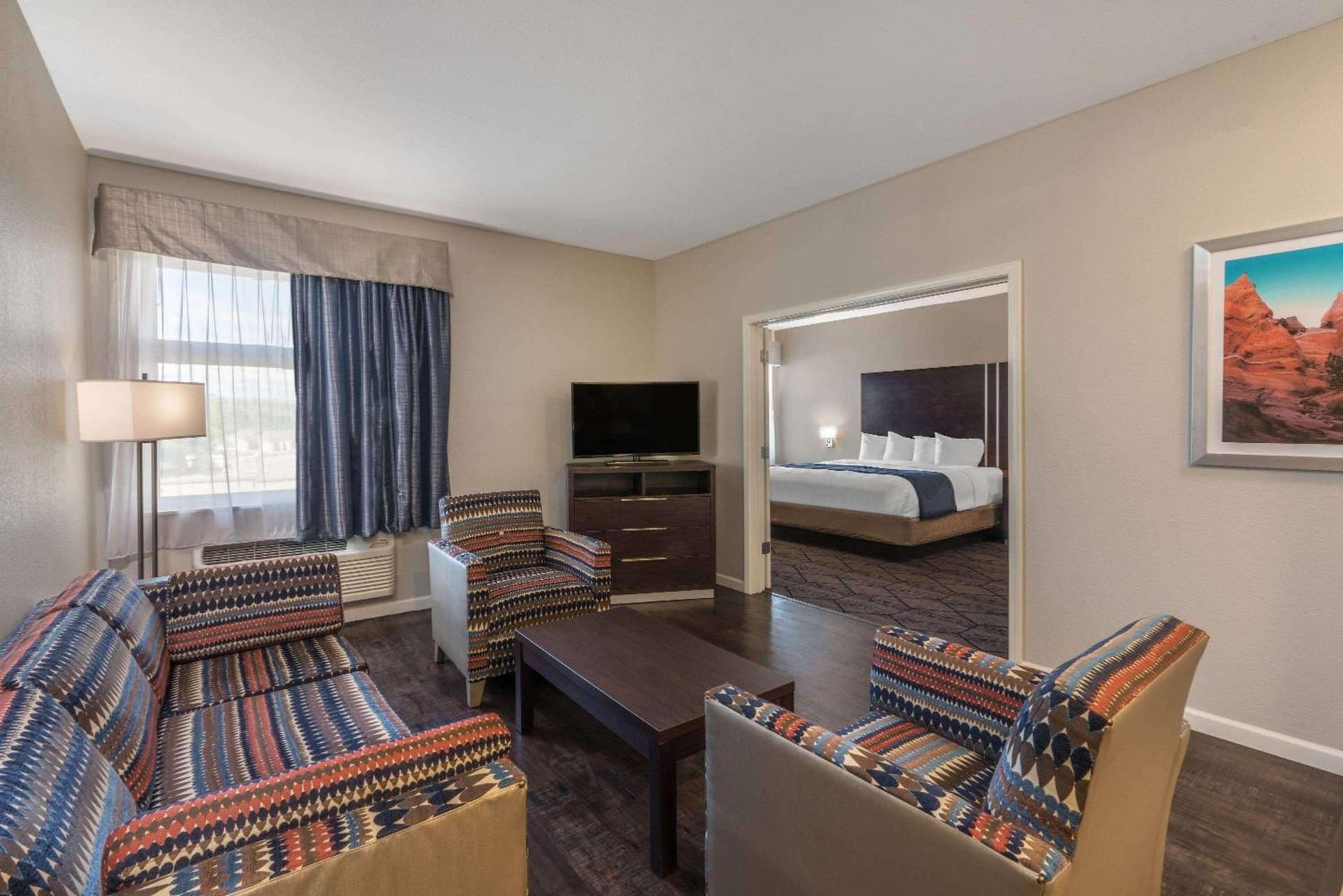 Baymont by Wyndham Albuquerque Airport gallery photo in Albuquerque, NM — image 6