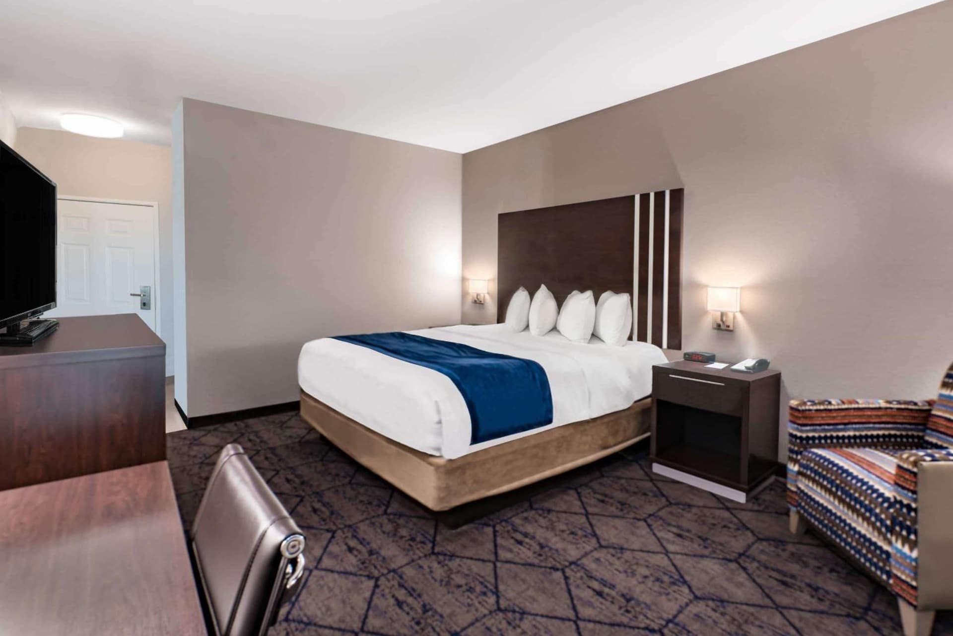 Baymont by Wyndham Albuquerque Airport gallery photo in Albuquerque, NM — image 56