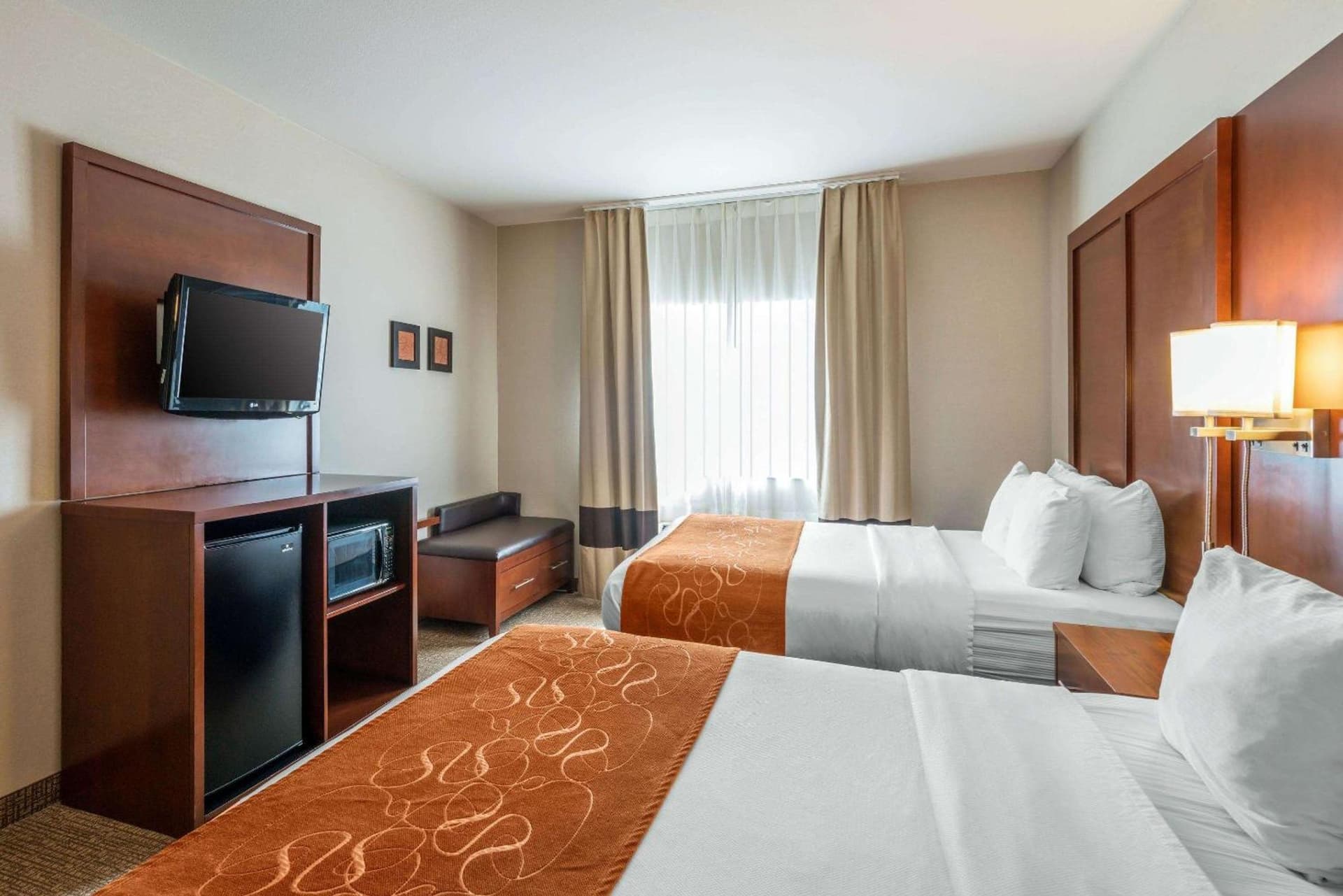 Comfort Suites Yakima gallery photo in Yakima, WA — image 7