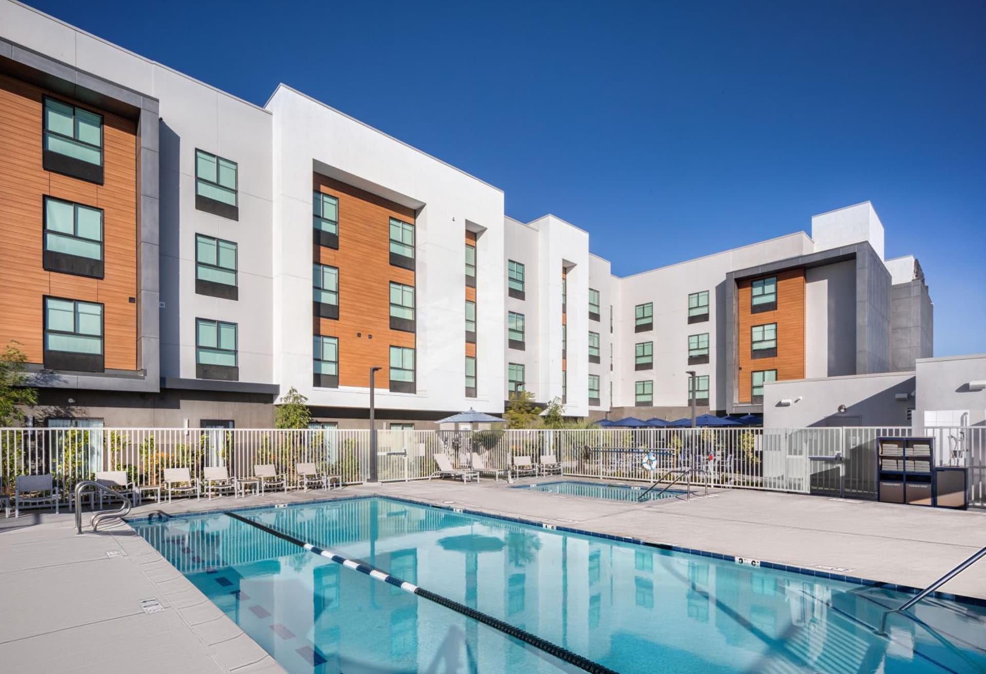 Ayres Hotel San Diego South - Chula Vista interior in Chula Vista, CA — gallery photo 2