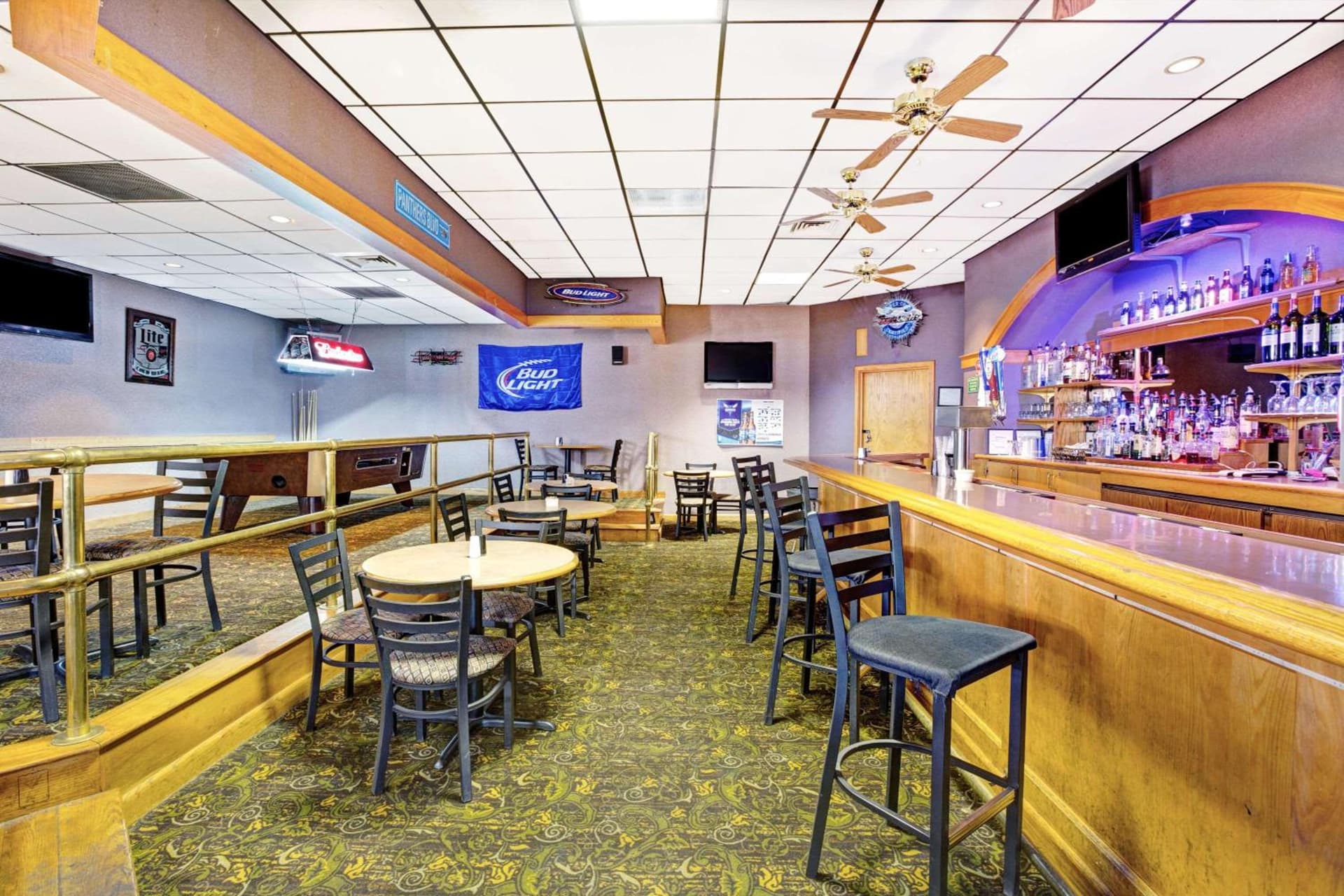 Sonesta Select Hotels Statesville gallery photo in Statesville, NC — image 21