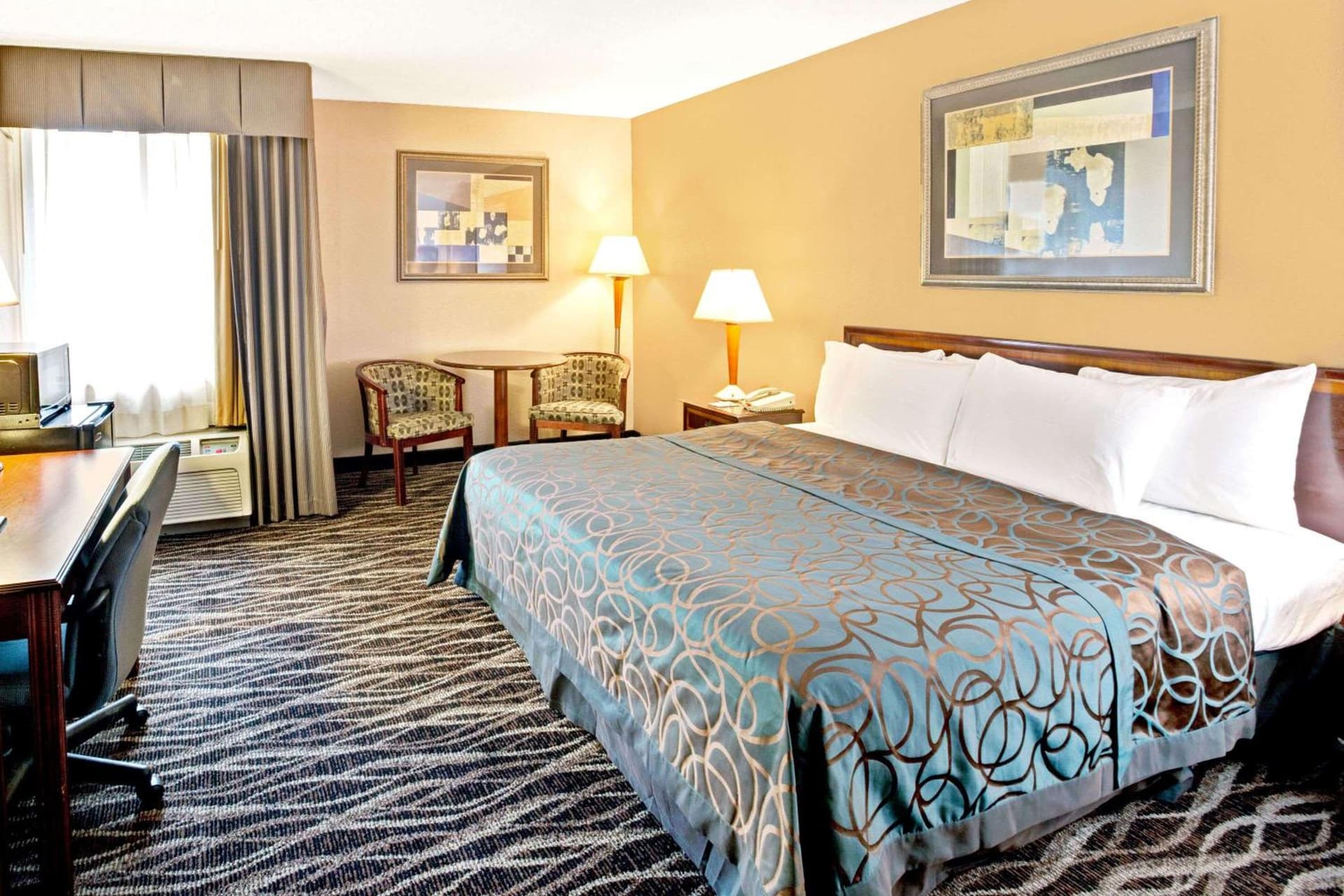 Sonesta Select Hotels Statesville gallery photo in Statesville, NC — image 25