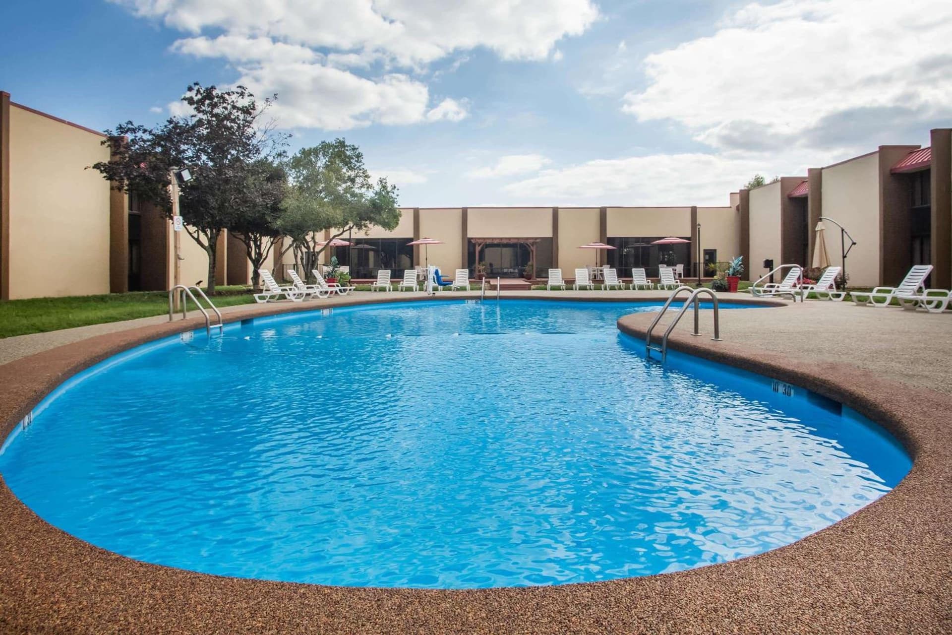 Sonesta Select Hotels Statesville gallery photo in Statesville, NC — image 52