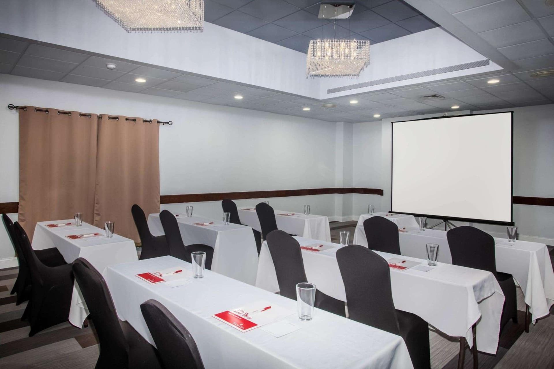 Sonesta Select Hotels Statesville gallery photo in Statesville, NC — image 17