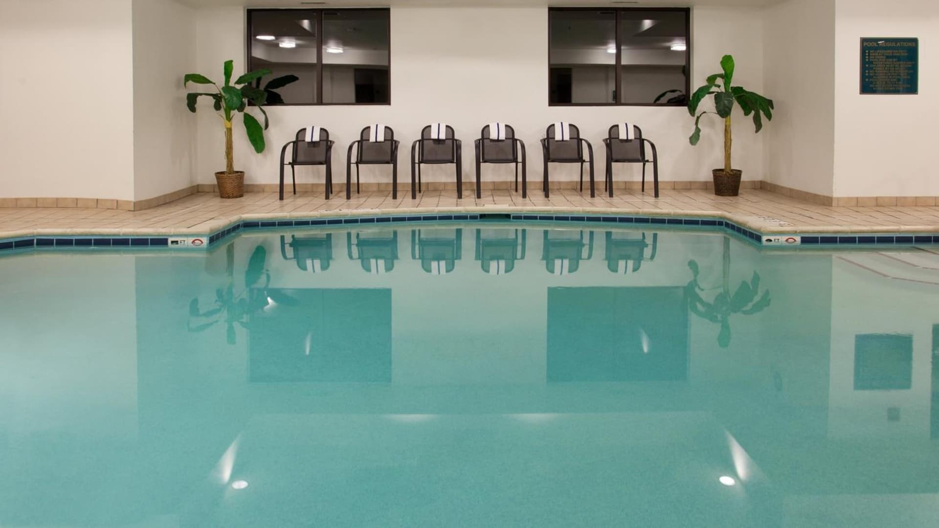 Holiday Inn Express Grove City - Premium Outlet Mall by IHG gallery photo in Grove City, PA — image 46
