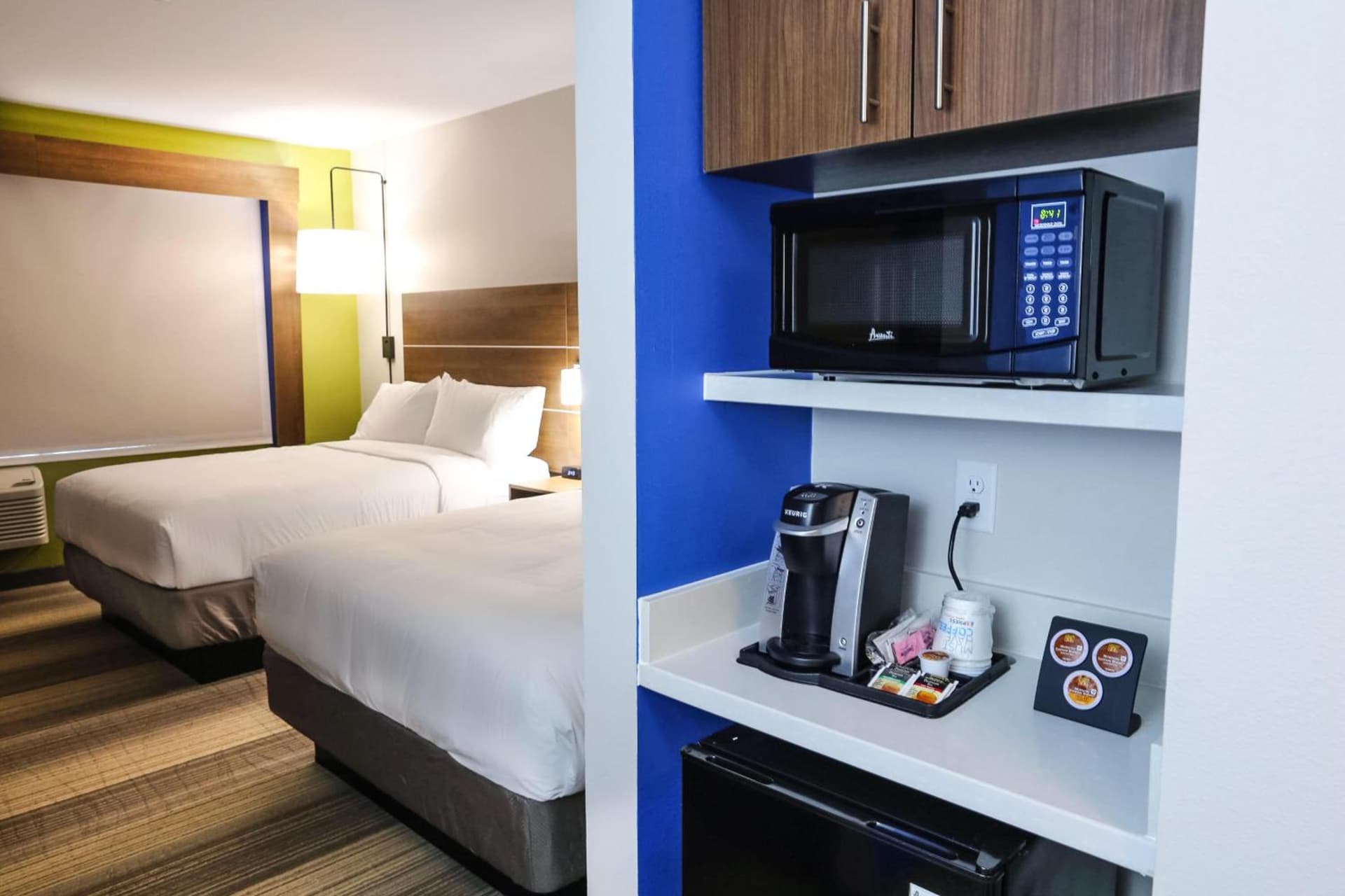 Holiday Inn Express & Suites - Houston IAH - Beltway 8 by IHG gallery photo in Houston, TX — image 24