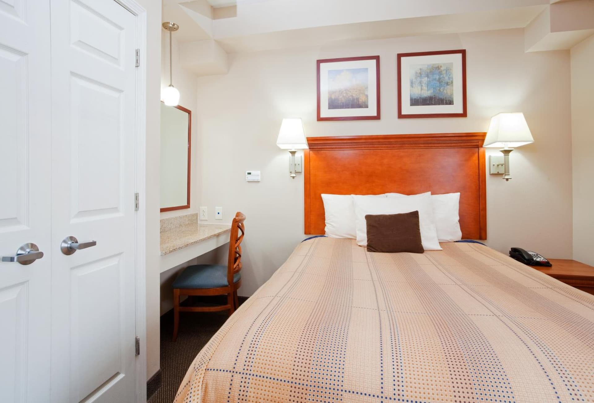 Candlewood Suites Jacksonville by IHG gallery photo in Jacksonville, NC — image 24