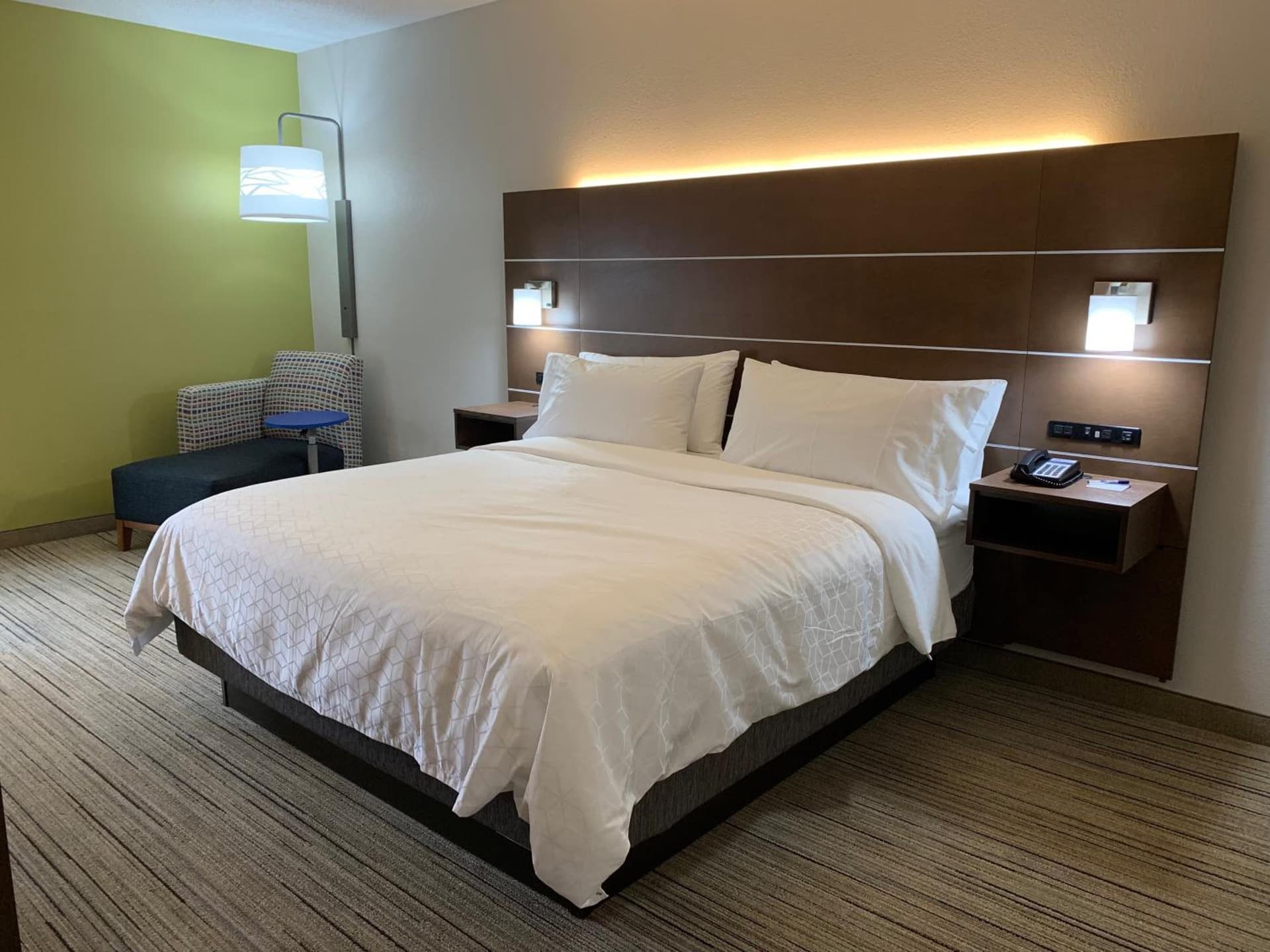 Holiday Inn Express Hillsborough-Durham Area by IHG gallery photo in Hillsborough, NC — image 10