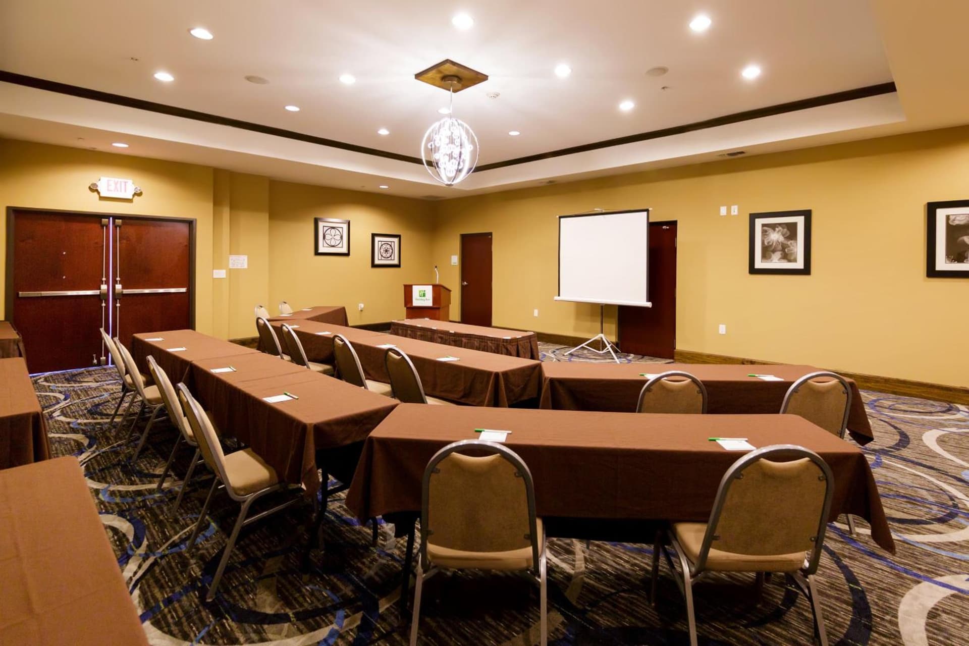 Holiday Inn Houston-Webster by IHG property views in Webster, TX — gallery photo 3