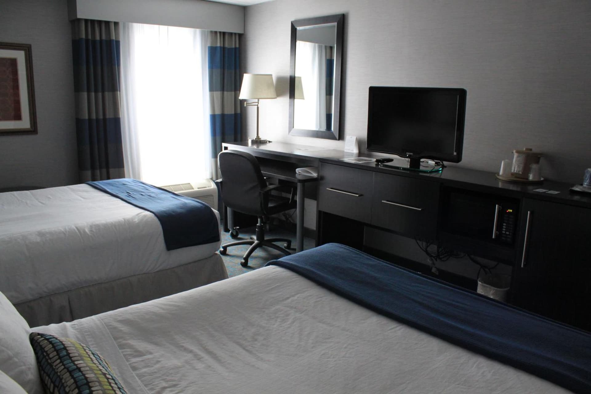 Holiday Inn Express Janesville-I-90 & US Highway 14 by IHG gallery photo in Janesville, WI — image 32