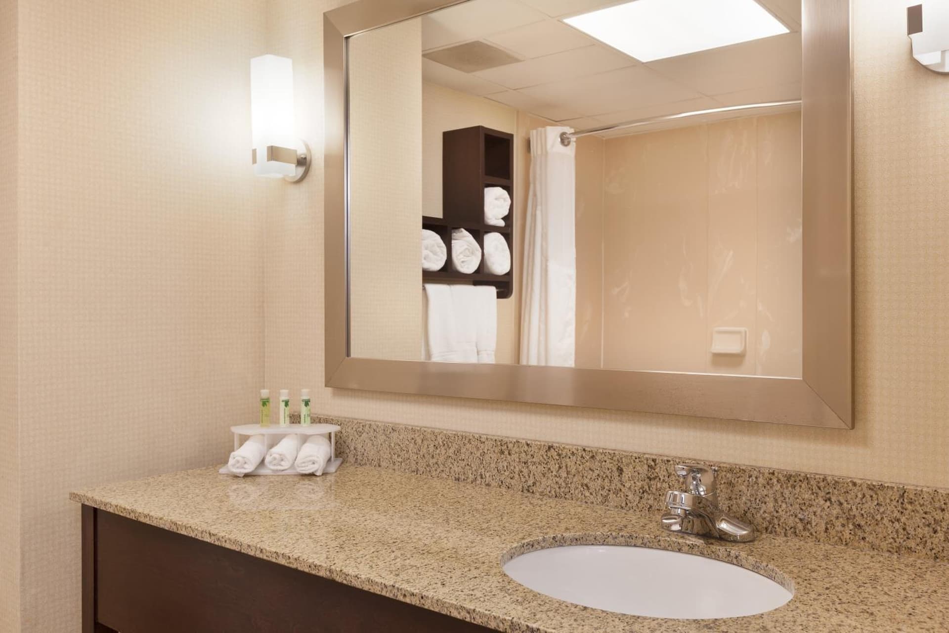 Holiday Inn Express Winston-Salem by IHG gallery photo in Winston-Salem, NC — image 36