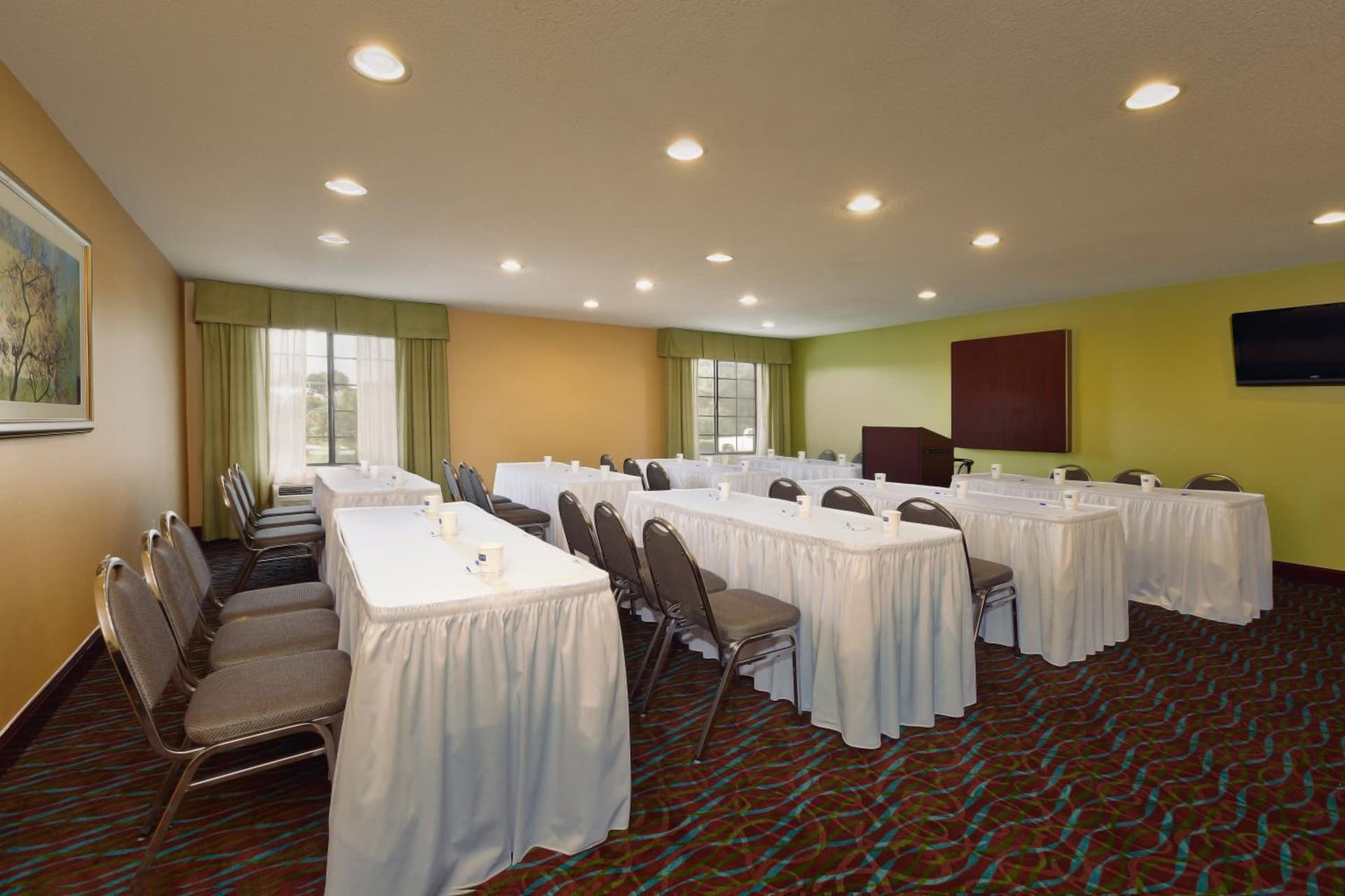 Holiday Inn Express Winston-Salem by IHG gallery photo in Winston-Salem, NC — image 40