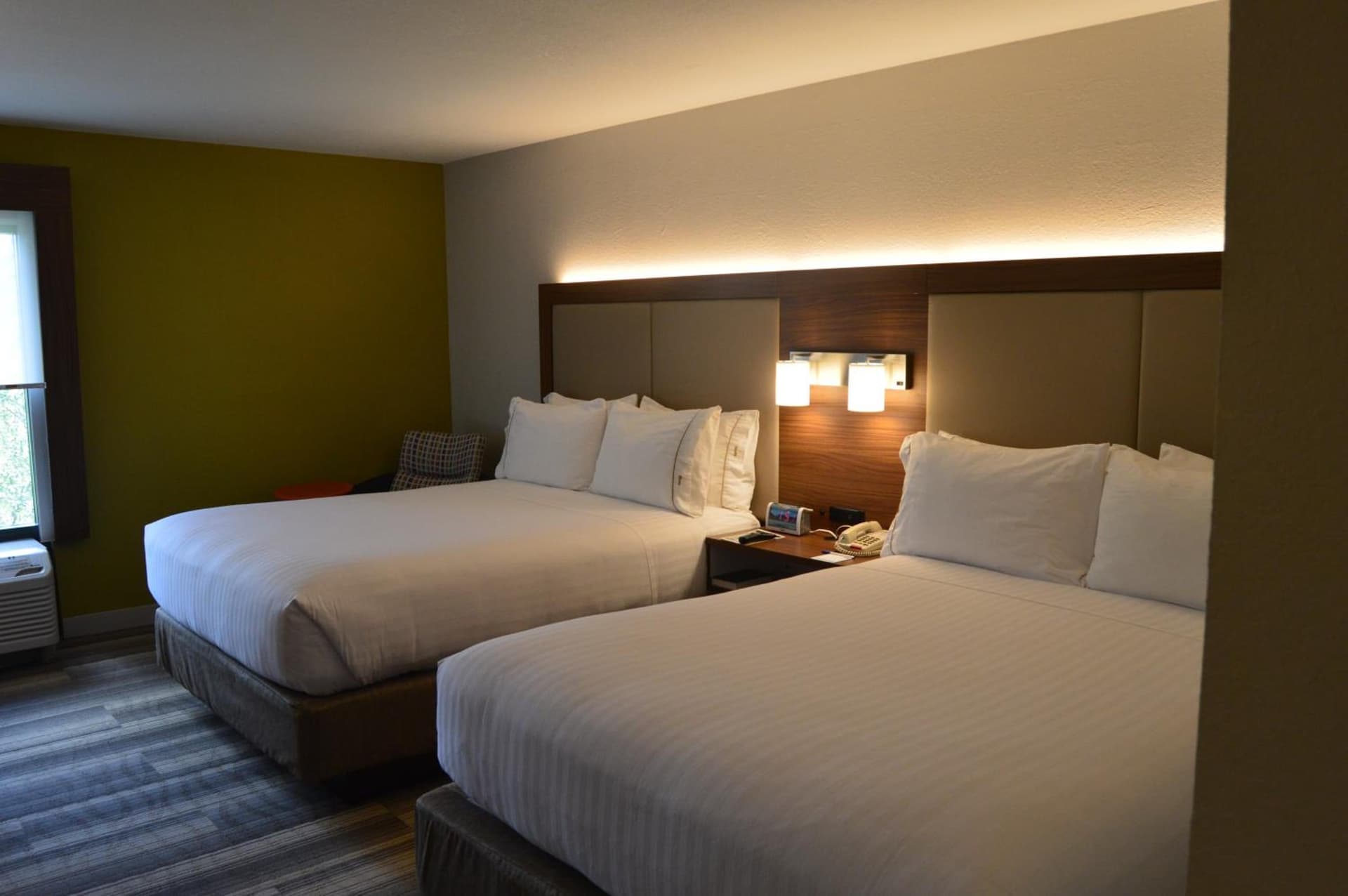 Holiday Inn Express Hotel & Suites Jacksonville-South by IHG property views in Jacksonville, FL — gallery photo 3