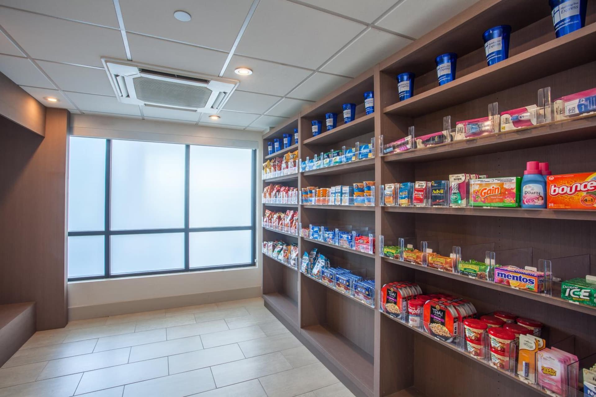 Holiday Inn Express Hauppauge-Long Island by IHG gallery photo in Hauppauge, NY — image 30