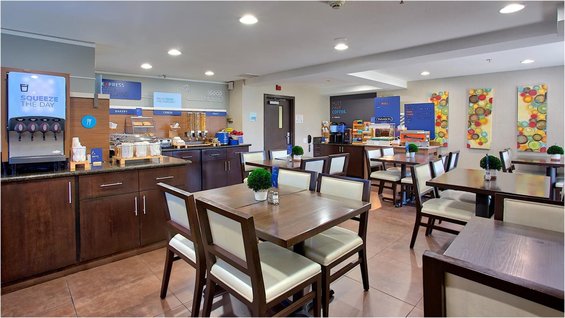 Hampton Inn by Hilton Costa Mesa Newport Beach gallery photo in Costa Mesa, CA — image 39