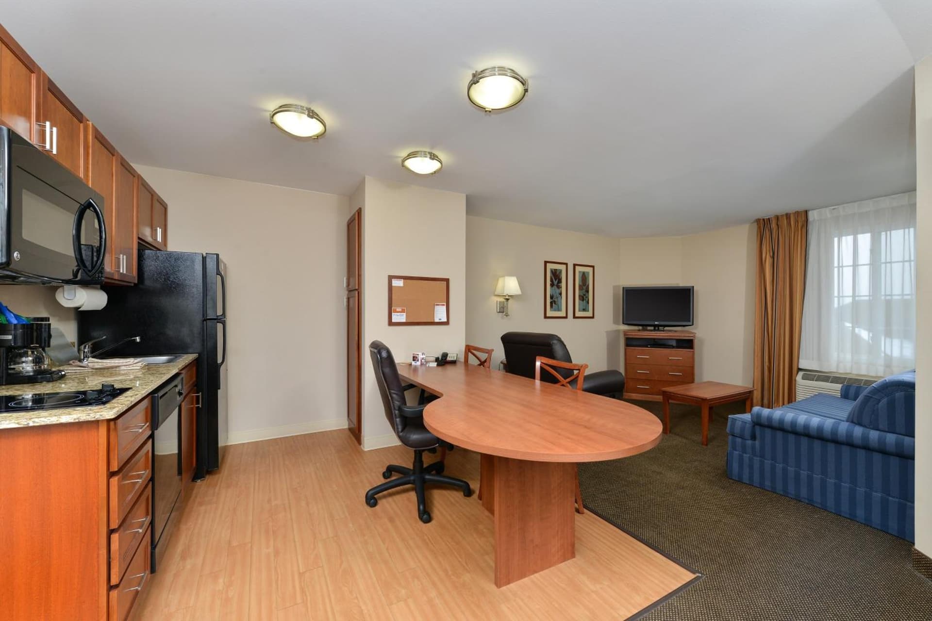 Candlewood Suites Chambersburg by IHG gallery photo in Chambersburg, PA — image 19