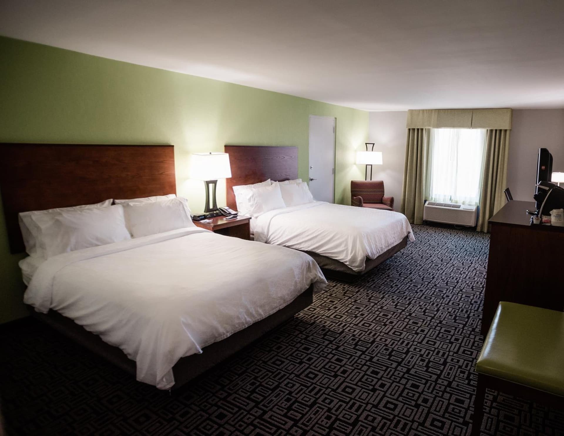 Holiday Inn Express Hickory - Hickory Mart by IHG gallery photo in Hickory, NC — image 8