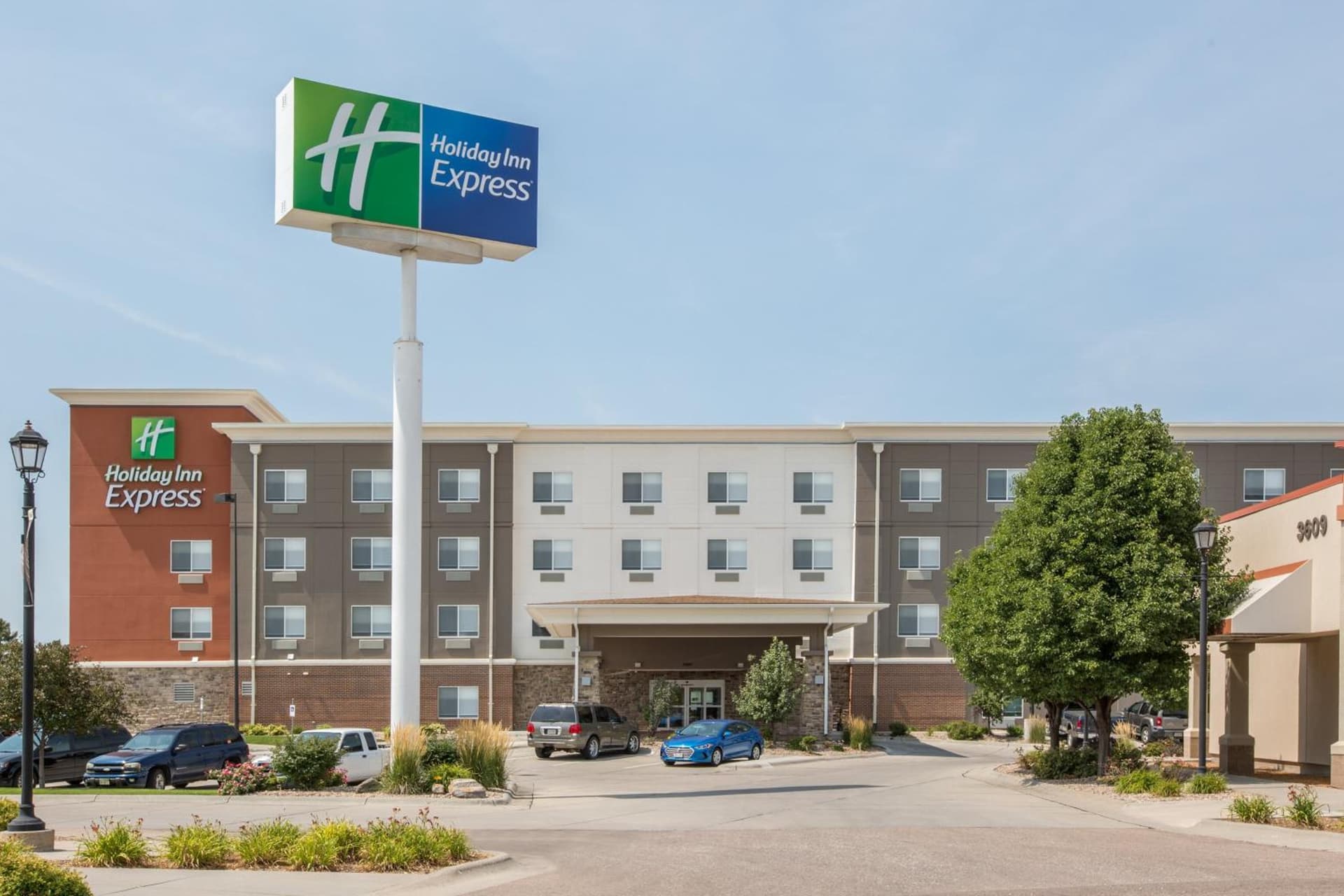 Holiday Inn Express Hastings by IHG featured exterior or lobby in Hastings, NE — similar hotel