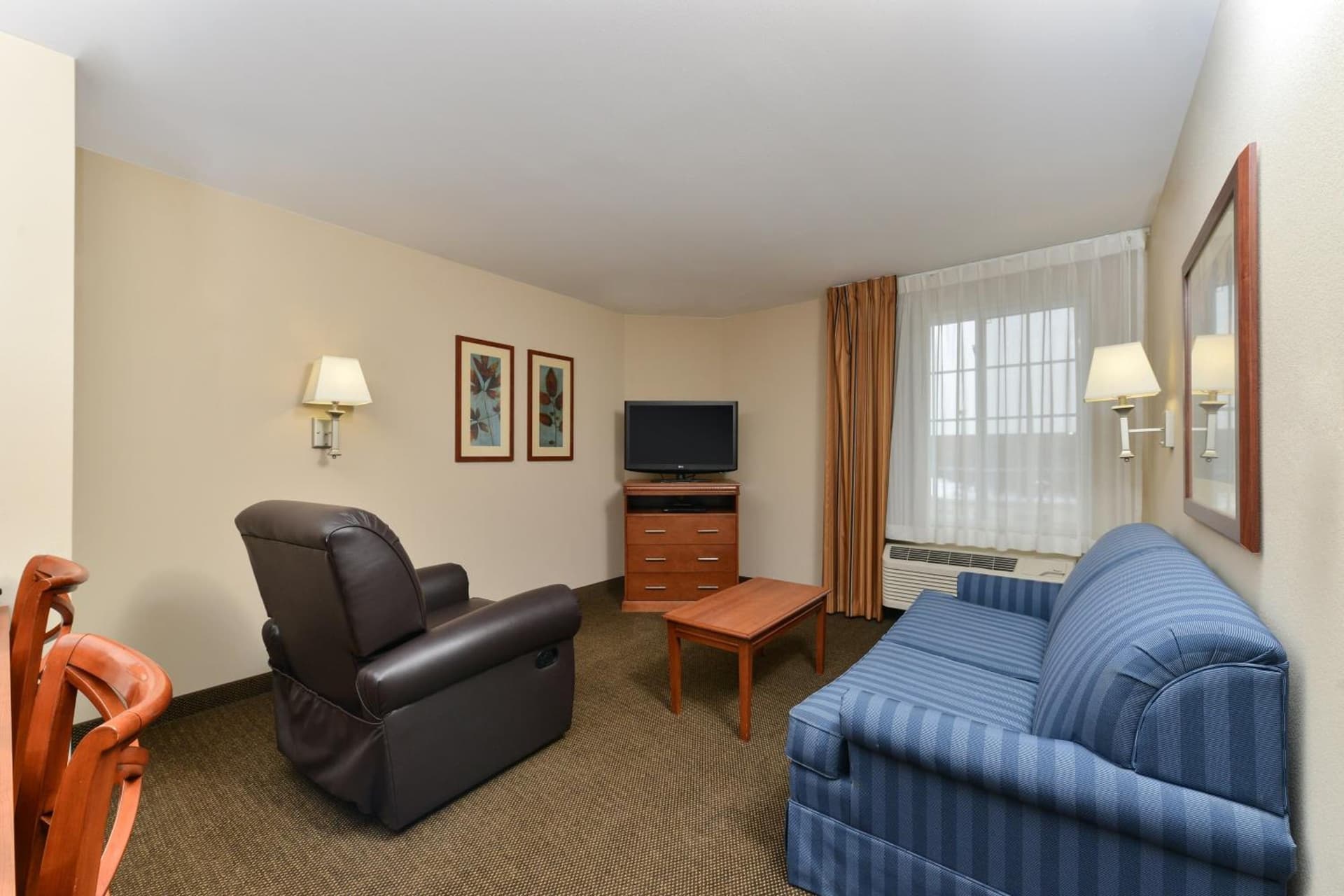 Candlewood Suites Chambersburg by IHG gallery photo in Chambersburg, PA — image 41