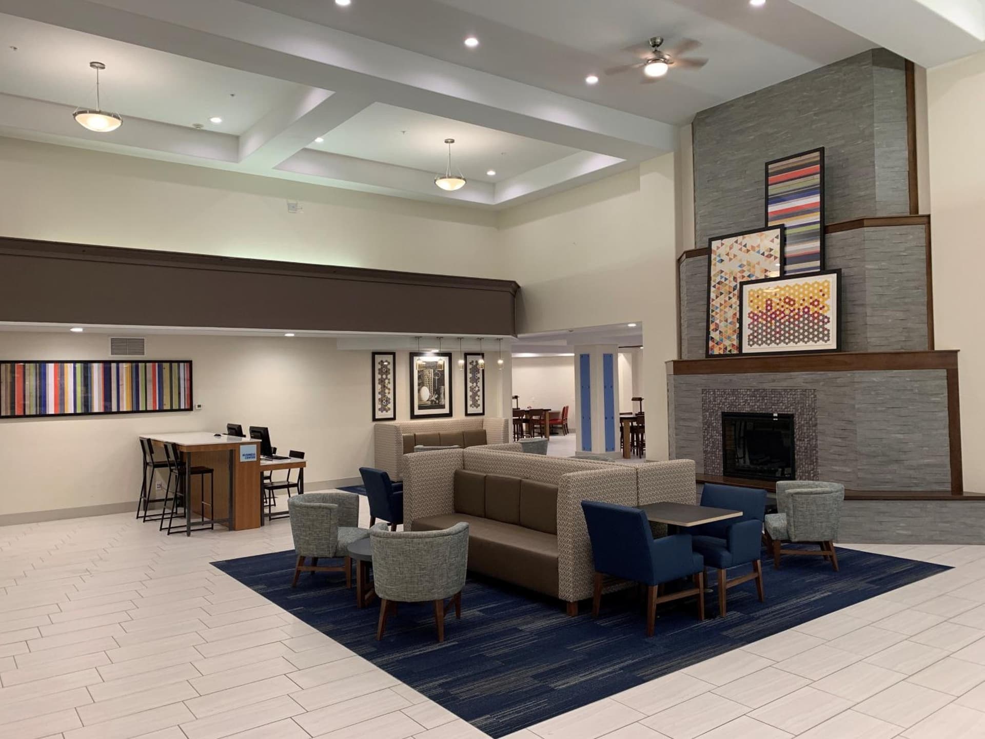 Holiday Inn Express Hotel & Suites Gunnison by IHG interior in Gunnison, CO — gallery photo 2