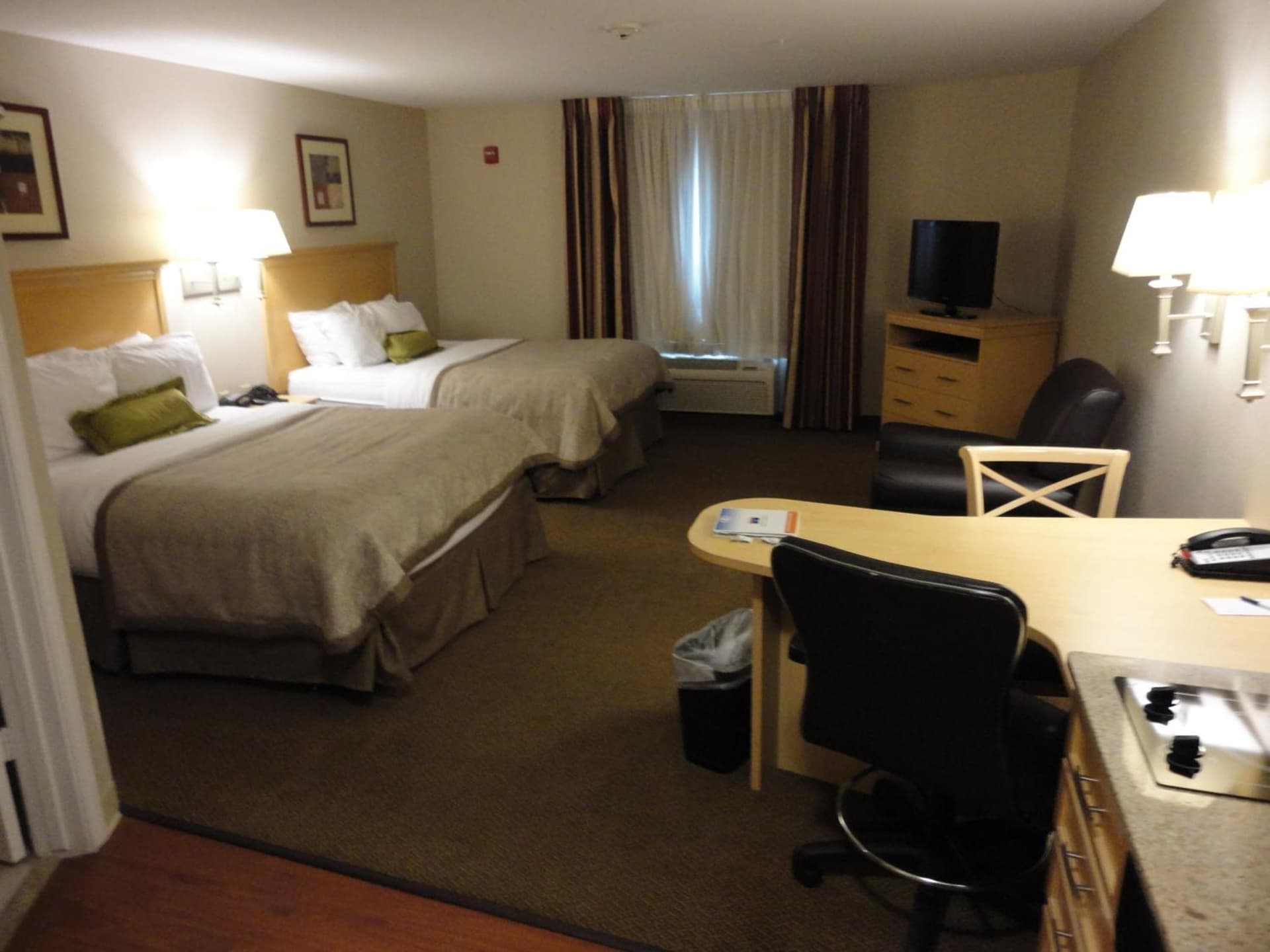 Candlewood Suites Houston The Woodlands by IHG gallery photo in The Woodlands, TX — image 7
